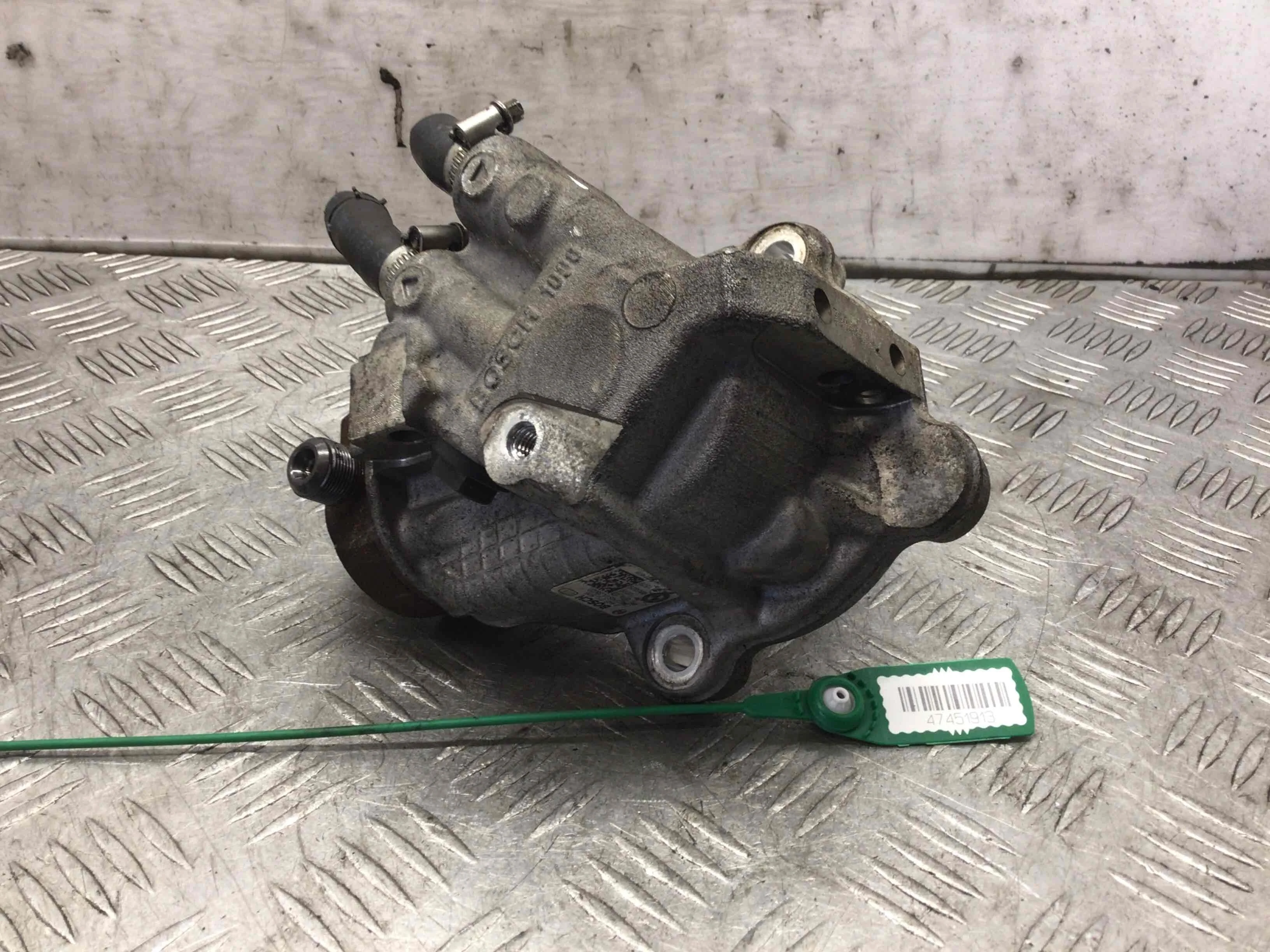 ТНВД BMW 1-Series E87/E81/E82/E88 [рестайлинг] (2007-2011) дизель 2.0  Механика Седан