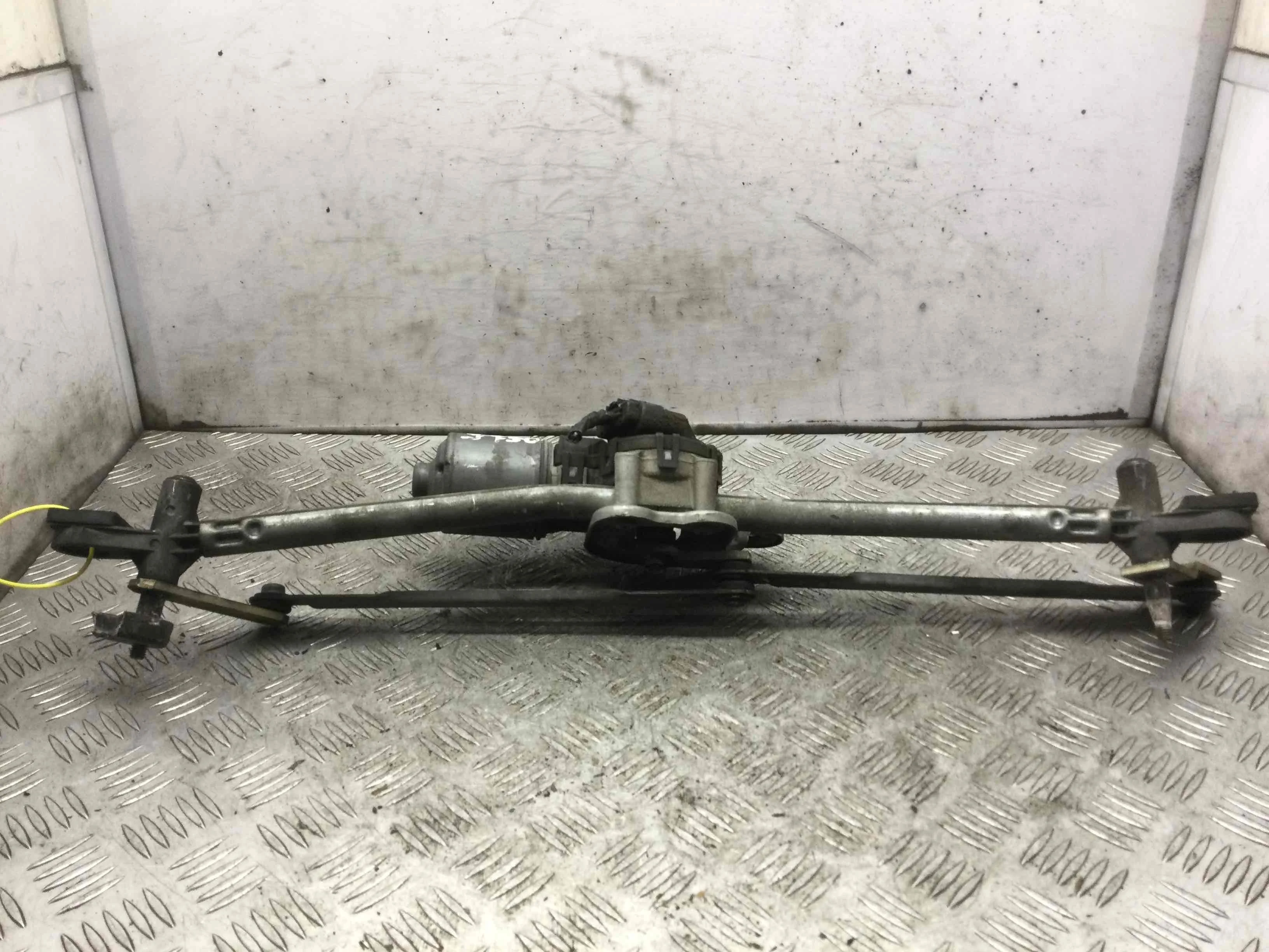 Механизм стеклоочистителя (трапеция дворников) Ford Mondeo Mondeo III 2000 - 2003 бензин 2.0 i Механика Универсал