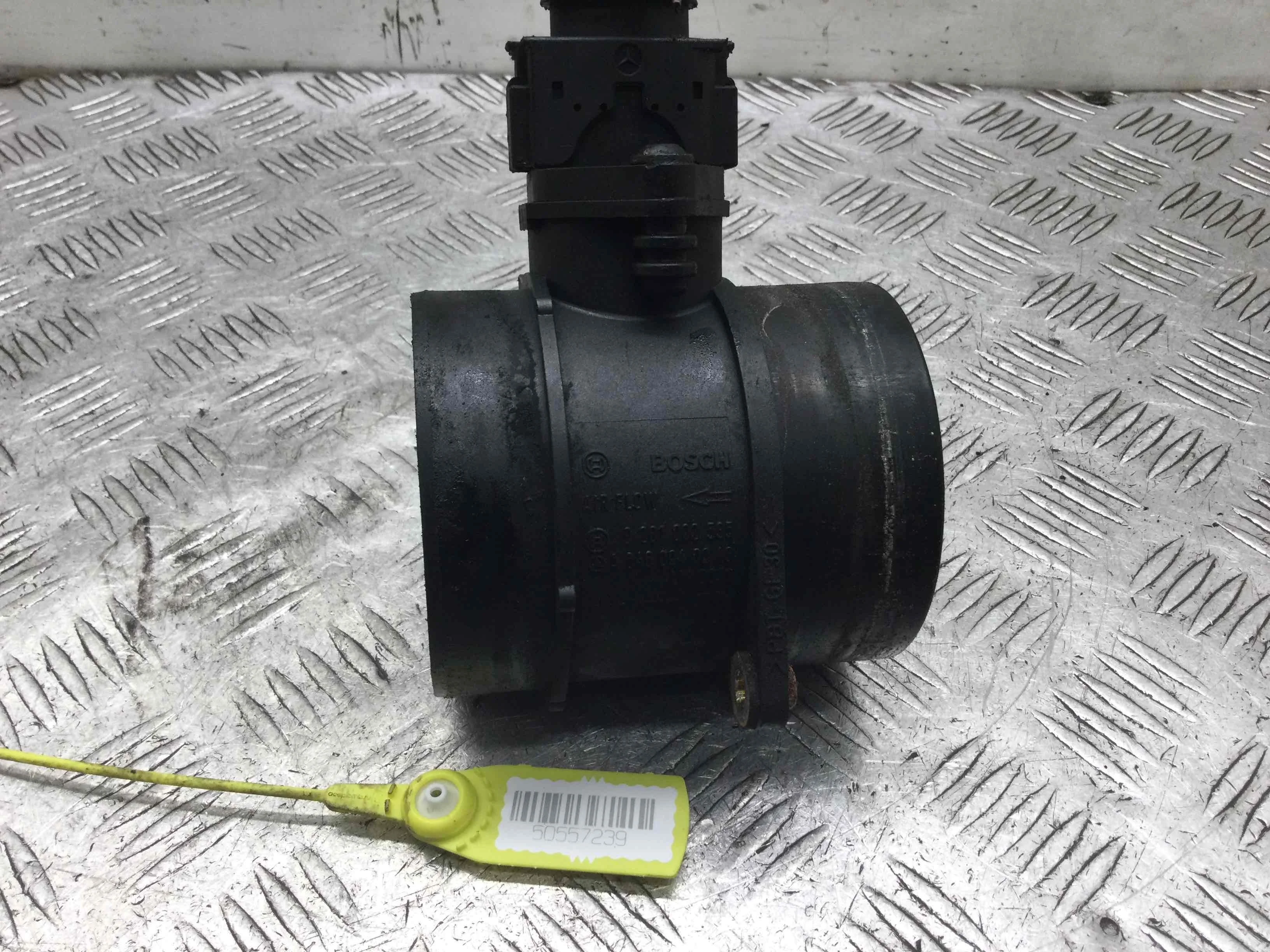 Расходомер воздуха Mercedes C-klasse W203/S203/CL203 [рестайлинг] (2004-2007) дизель 2.2  Автомат Седан