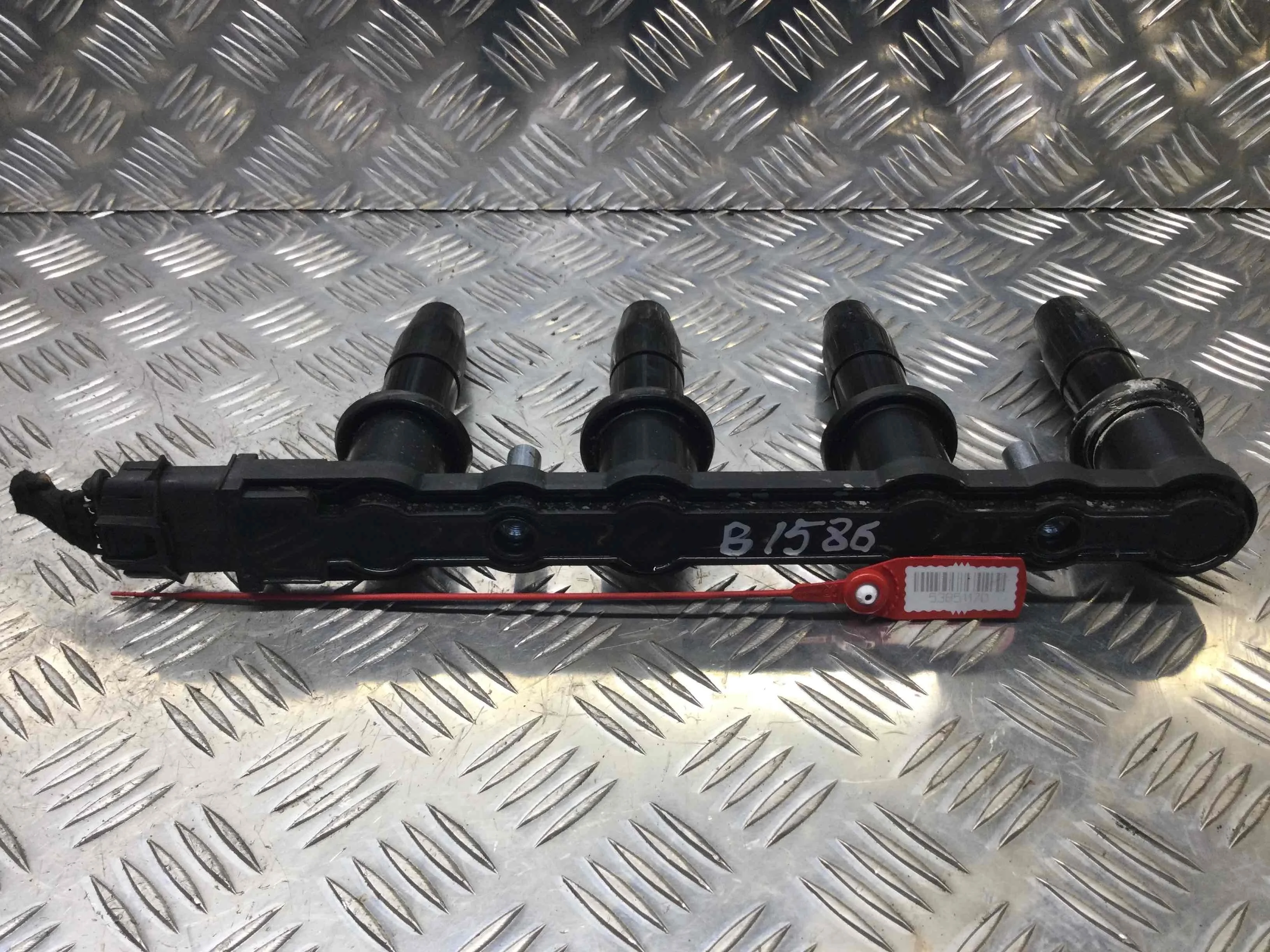 Катушка зажигания Opel Astra H 2004-2007 бензин 1.6 i Механика Х/б