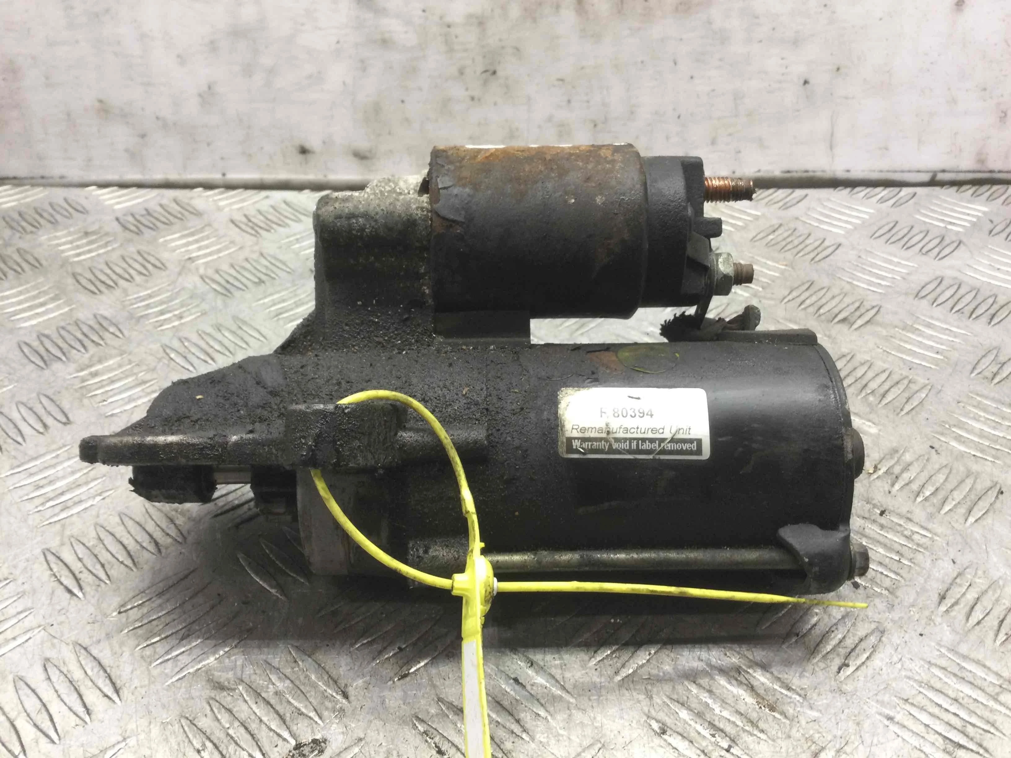 Стартер Ford Focus 2 поколение (2005-2008) бензин 1.8  Механика Седан