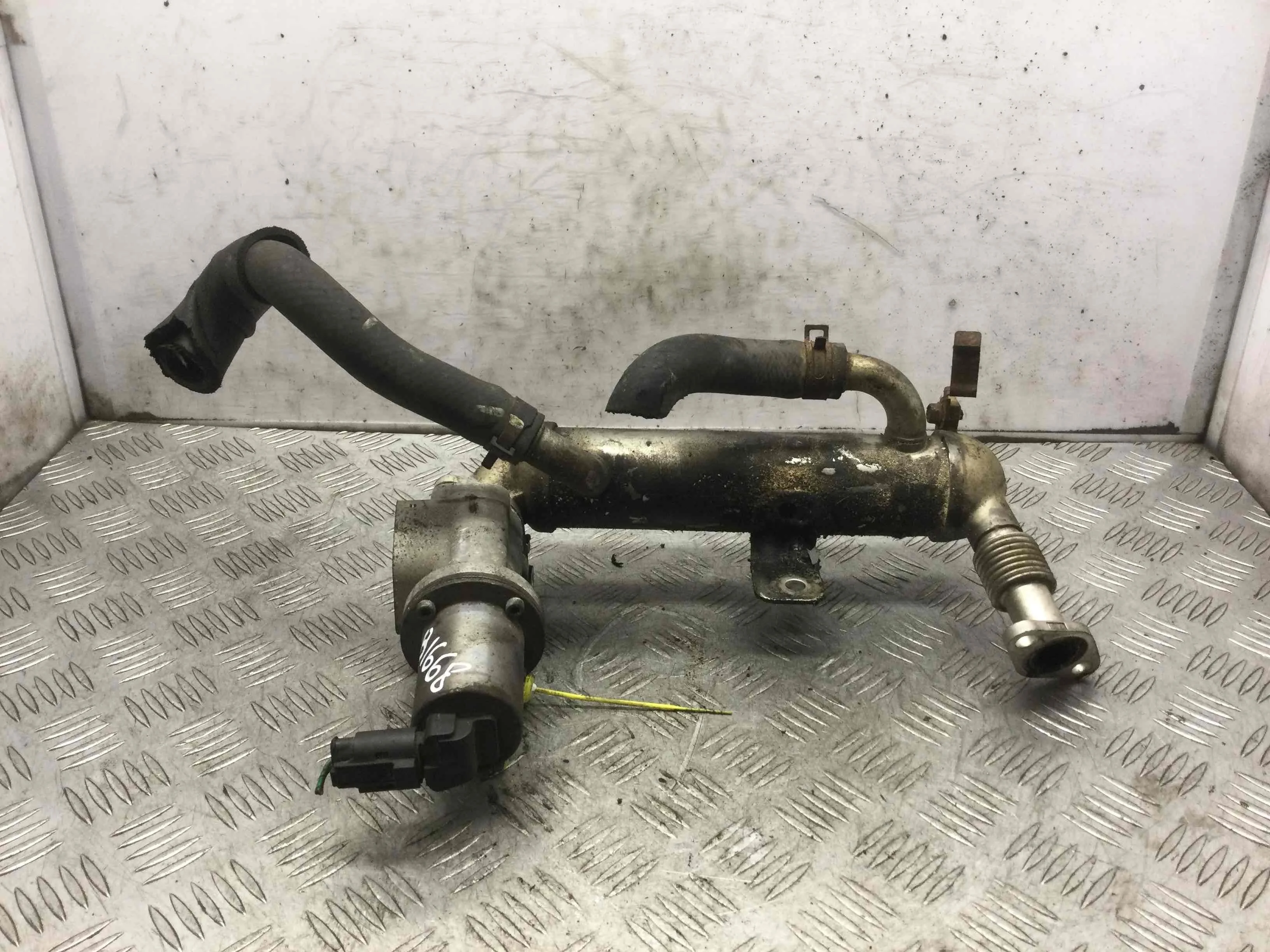 Клапан EGR Hyundai i30 1 поколение (2007-2010) дизель 1.6 CRDi Механика Седан