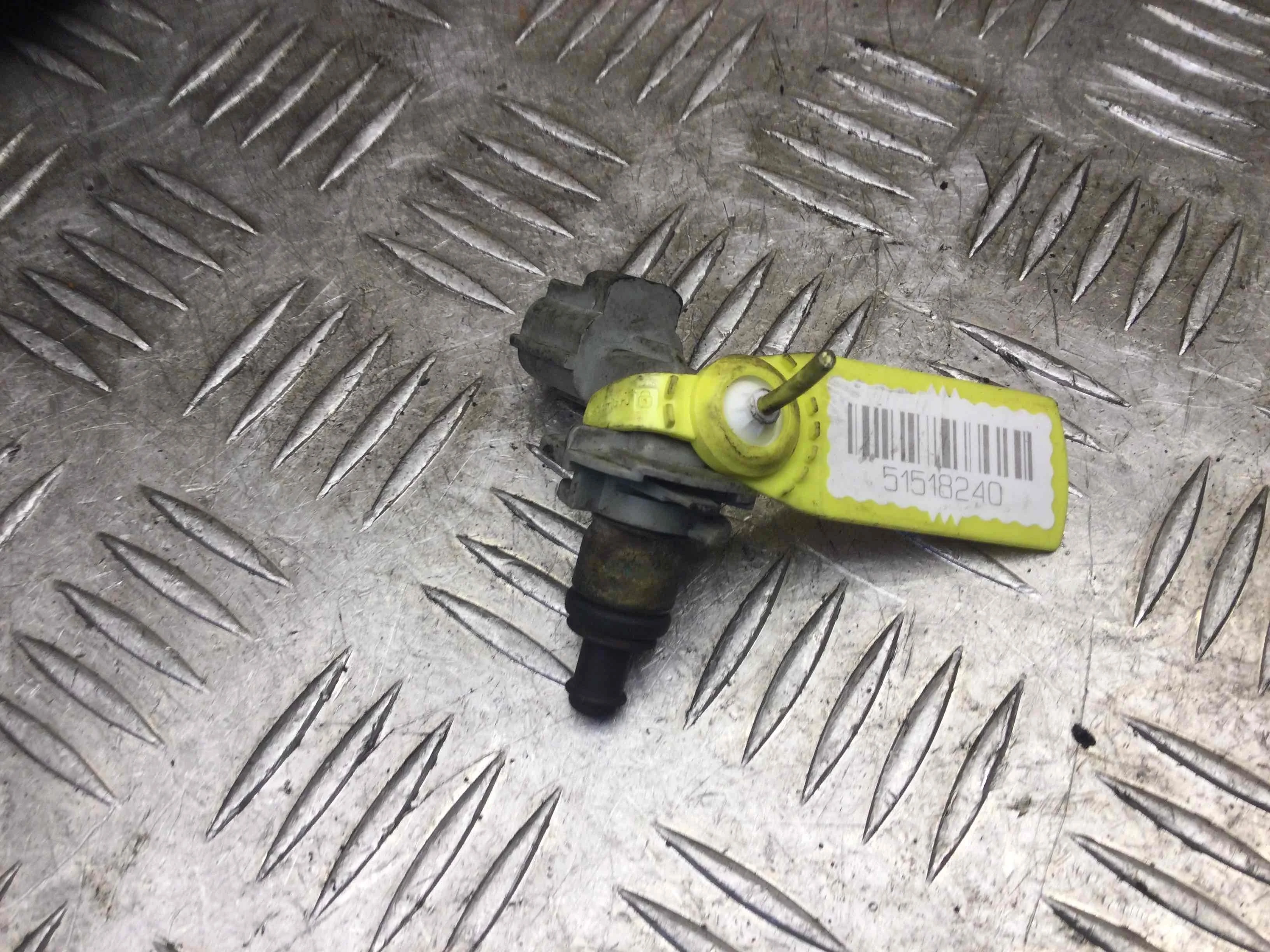 Датчик температуры охлаждающей жидкости Jaguar XF X250 (2007-2011) дизель 2.7  Автомат Седан