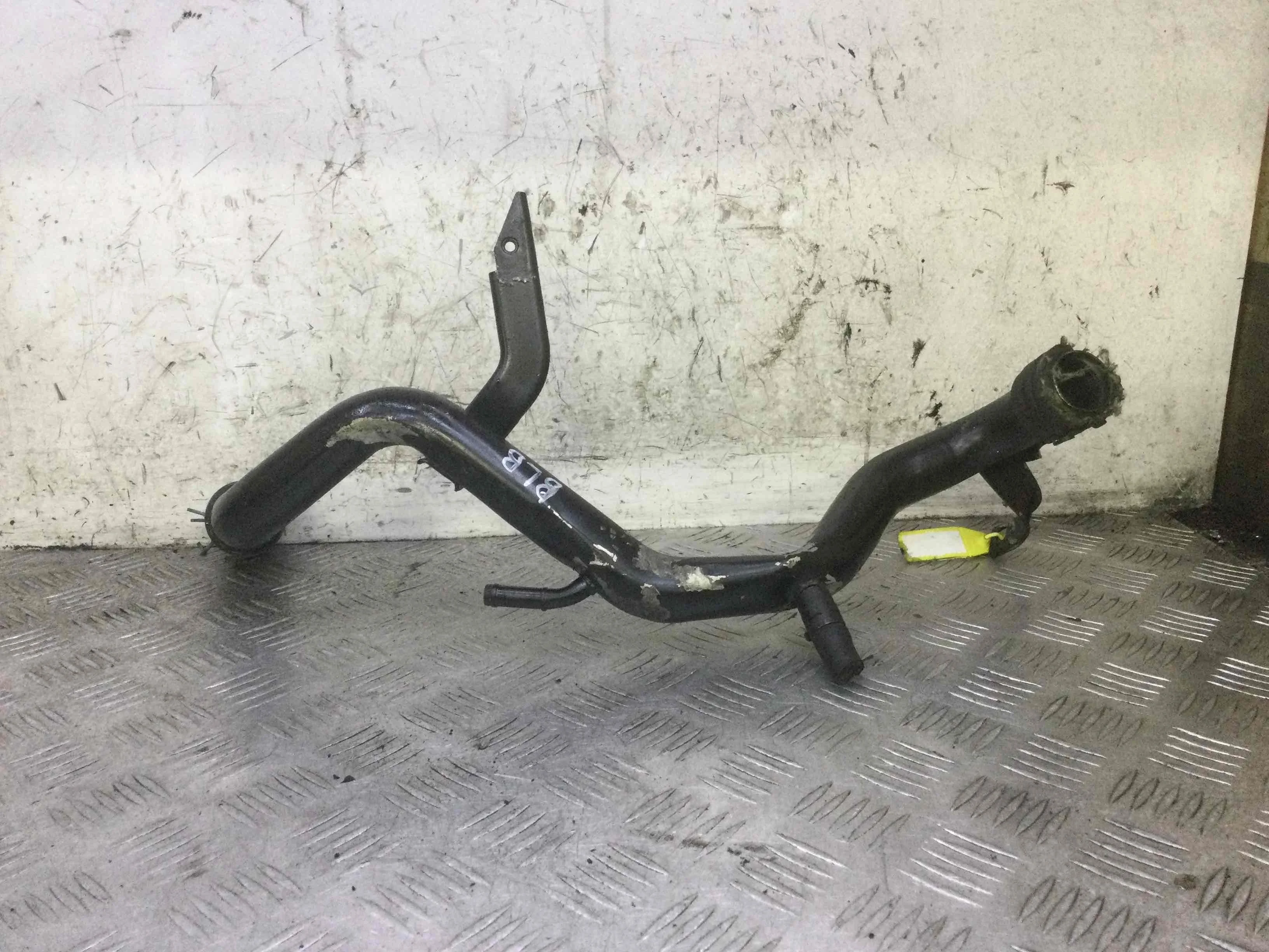 Трубка охлаждающей жидкости металлическая Audi A4 B7 (2004-2008) дизель 2.0 TDI Механика Седан