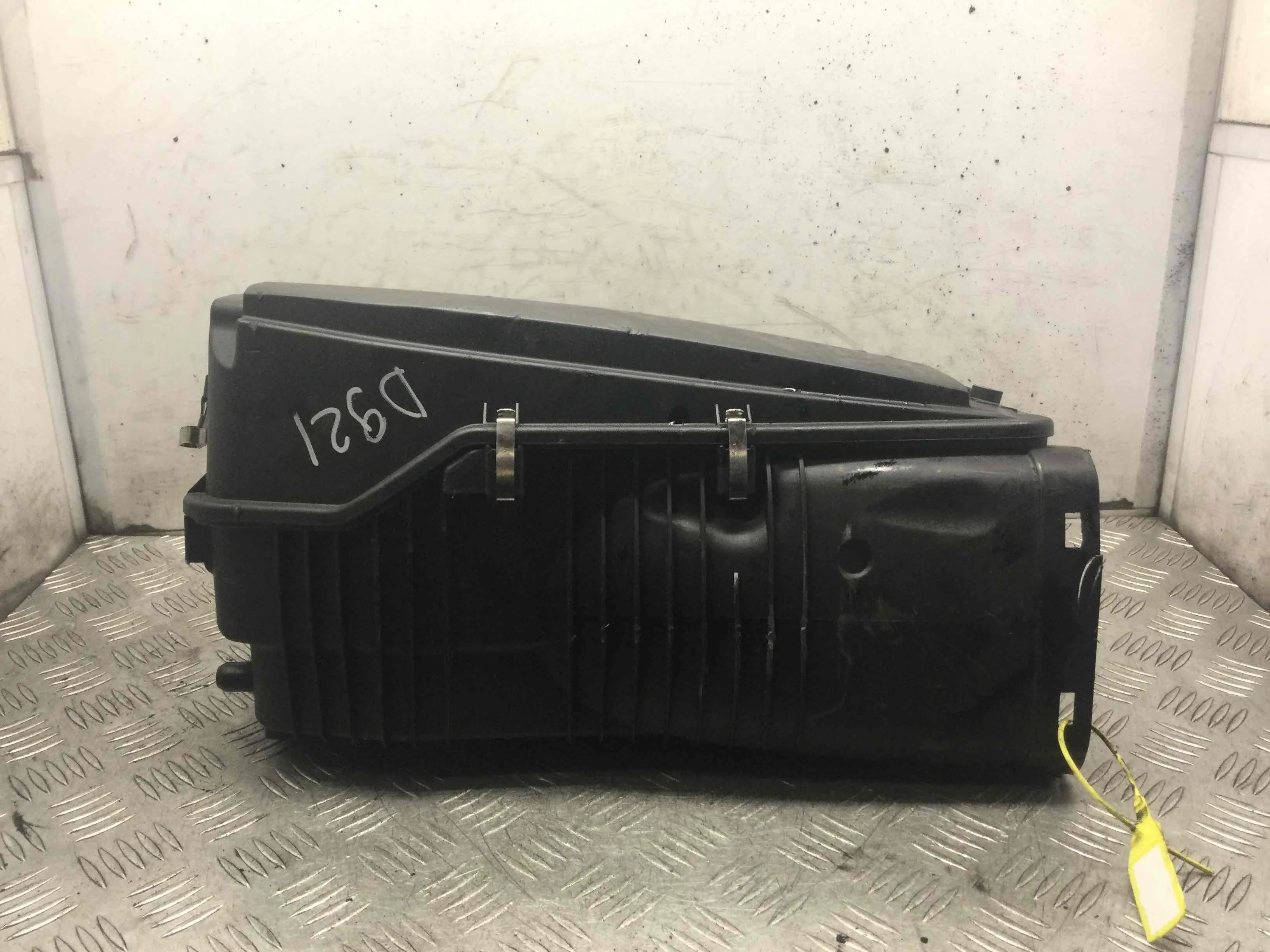 Корпус воздушного фильтра Mercedes C-klasse W203/S203/CL203 (2000-2004) дизель 2.2 CDI Автомат Седан