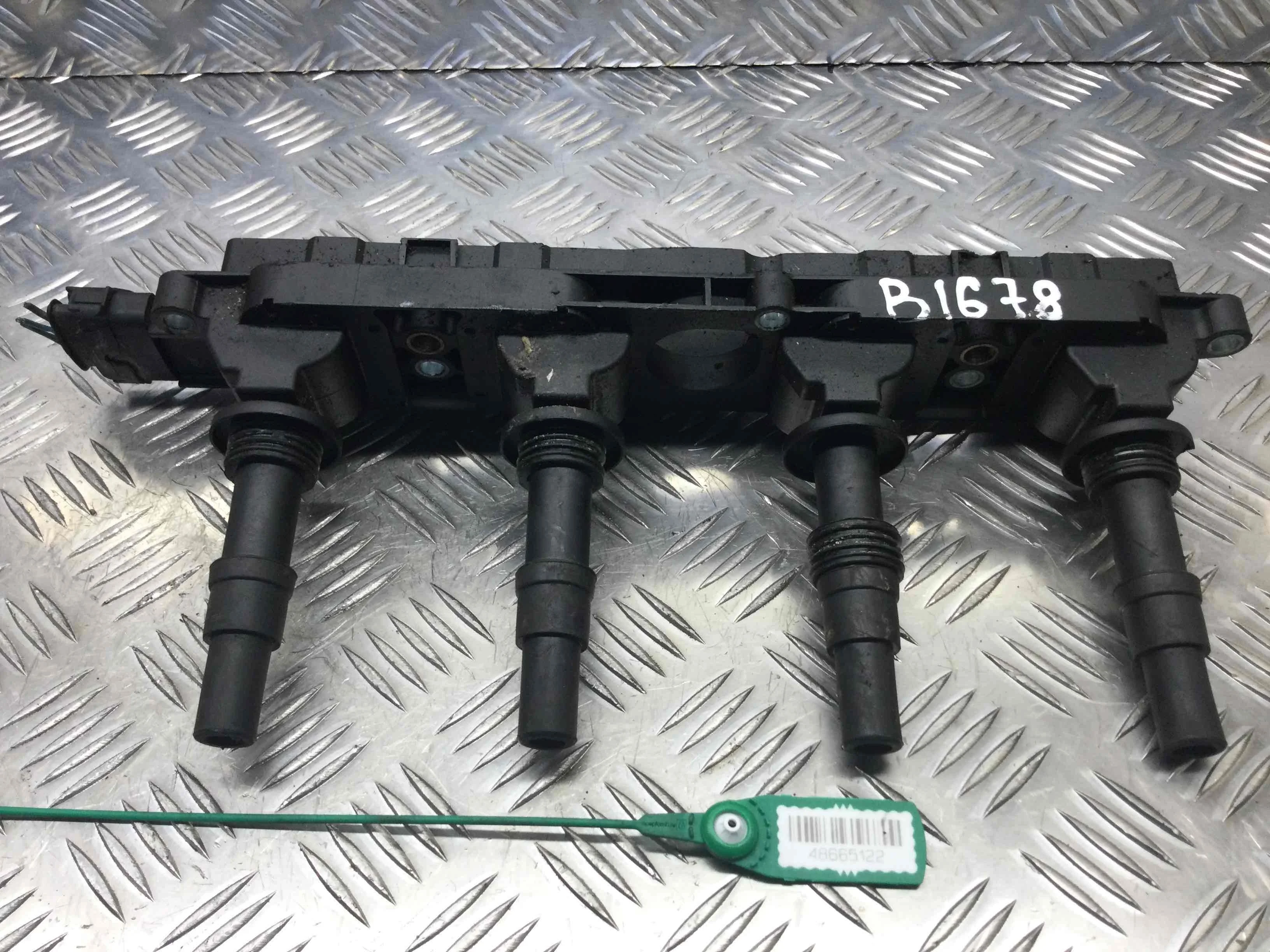 Катушка зажигания Opel Astra H 2004-2007 бензин 1.8 i Механика Х/б