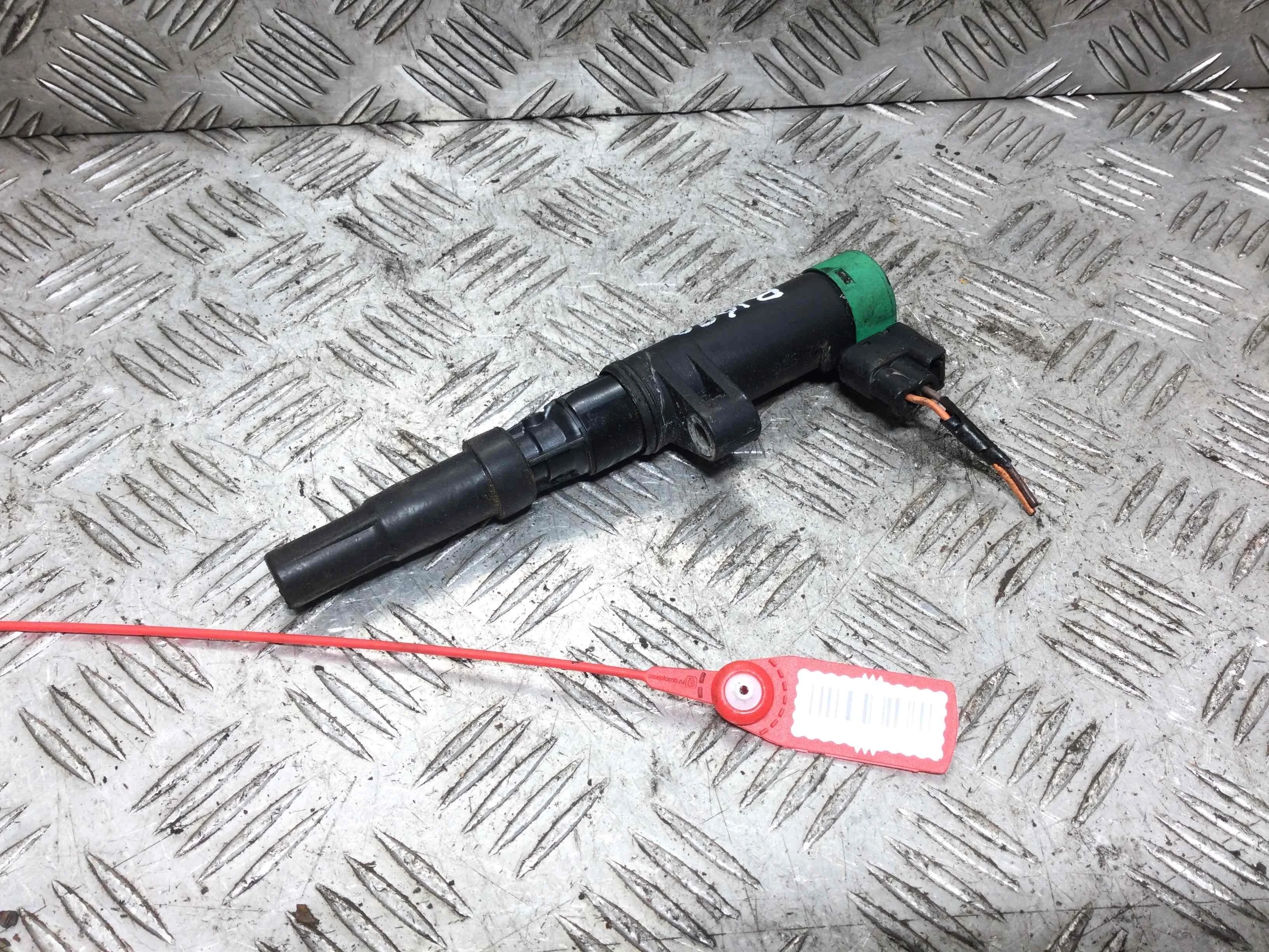 Катушка зажигания Renault Megane 2 поколение [рестайлинг] (2006-2009) бензин 1.6 i Автомат Х/б