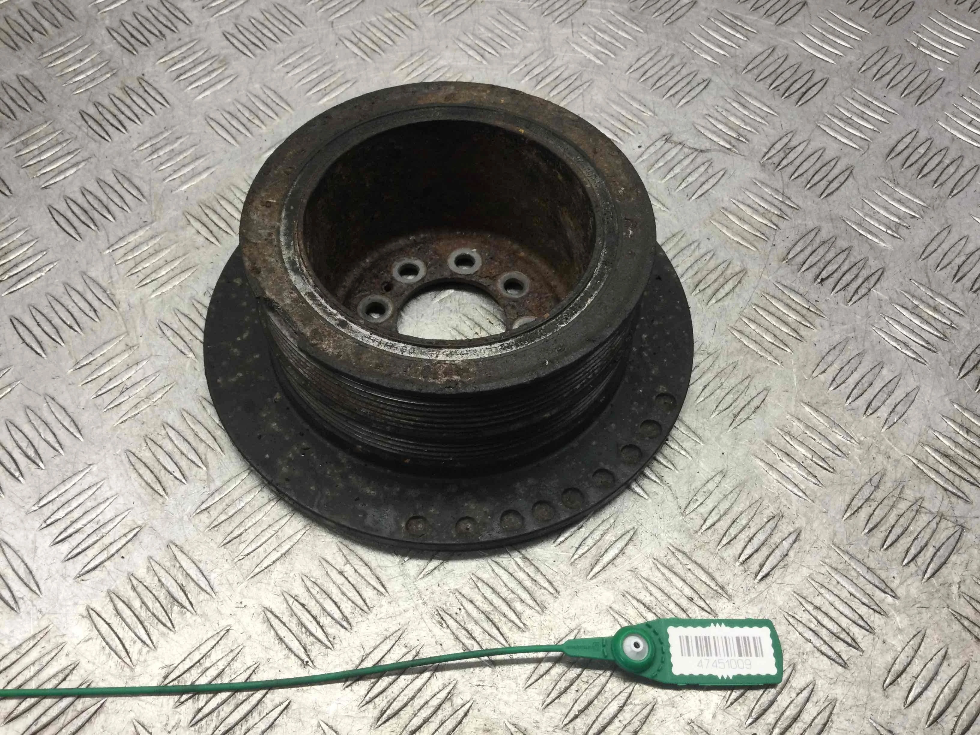 Шкив коленвала BMW X5 E53 (1999-2003) бензин 4.4 i Автомат