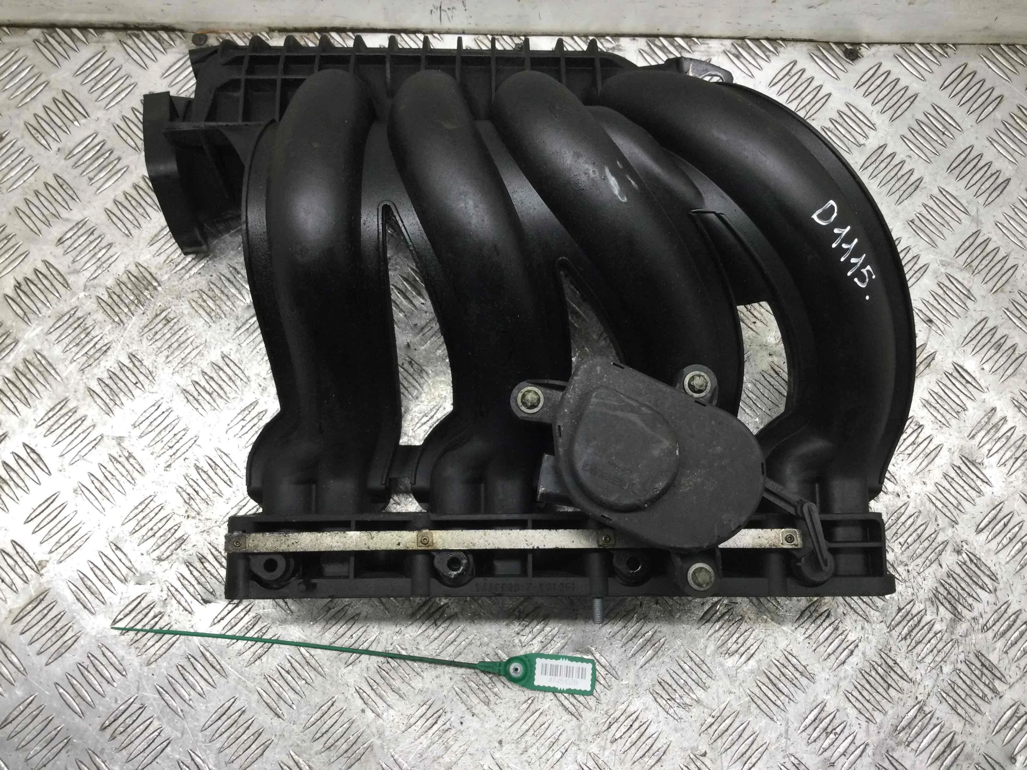 Коллектор впускной Mercedes C-klasse W203/S203/CL203 (2000-2004) дизель 2.2  Автомат Седан