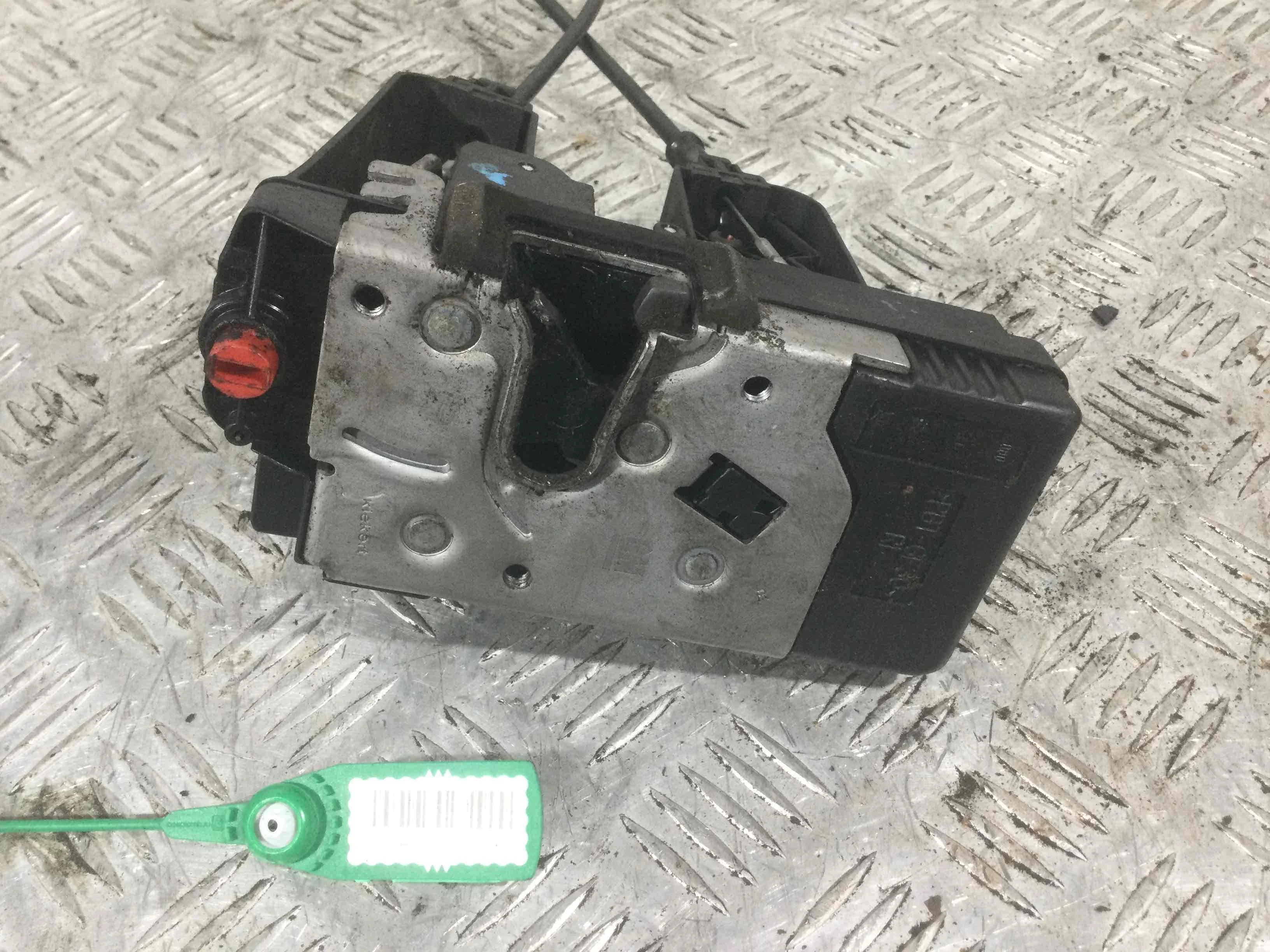 Замок двери задней правой Opel Vectra C (2002-2005) дизель 1.9 CDTI Механика Х/б