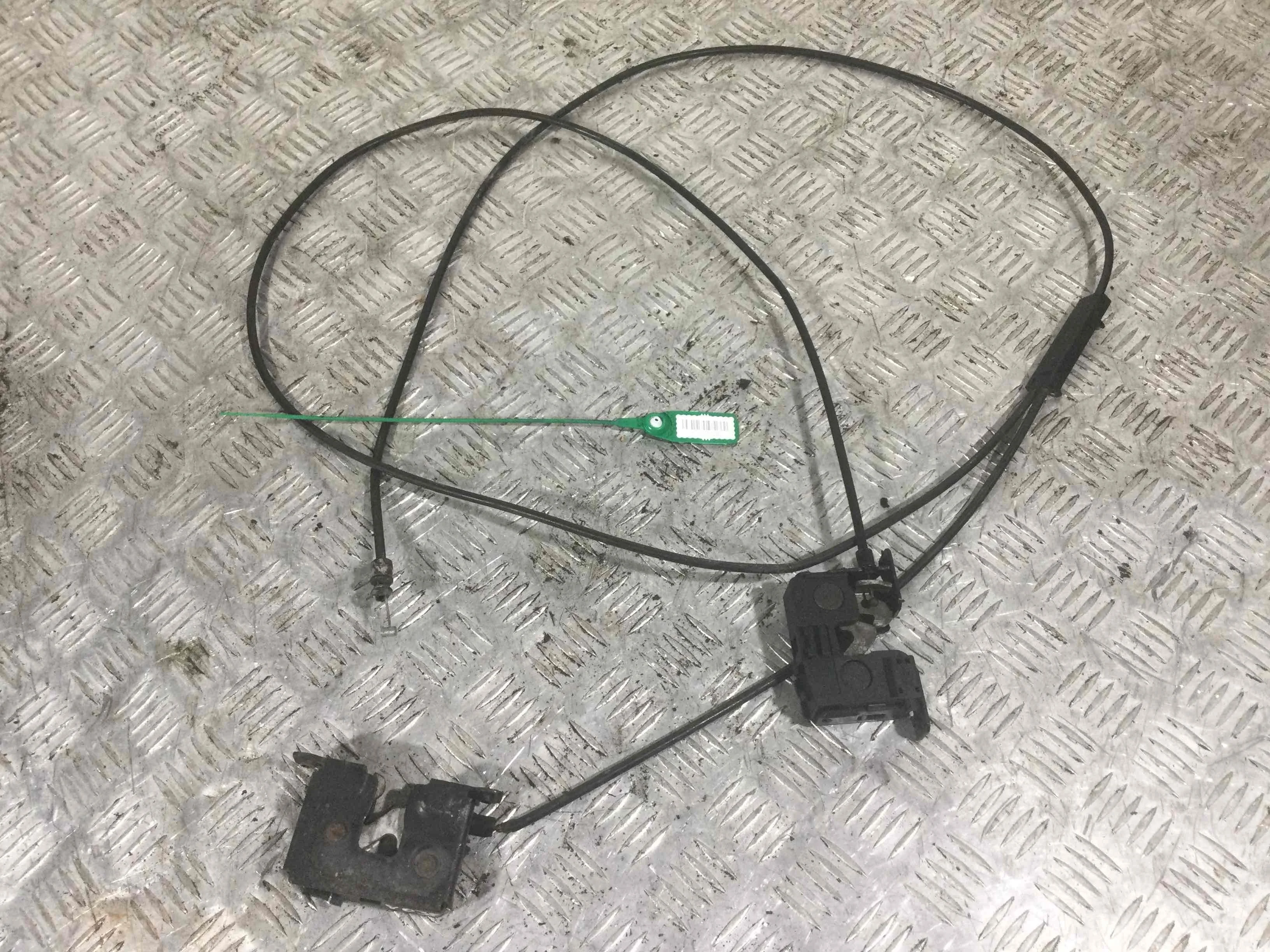 Замок капота BMW 5-Series E60/E61 (2002-2007) дизель 3.0 TDI Автомат Универсал