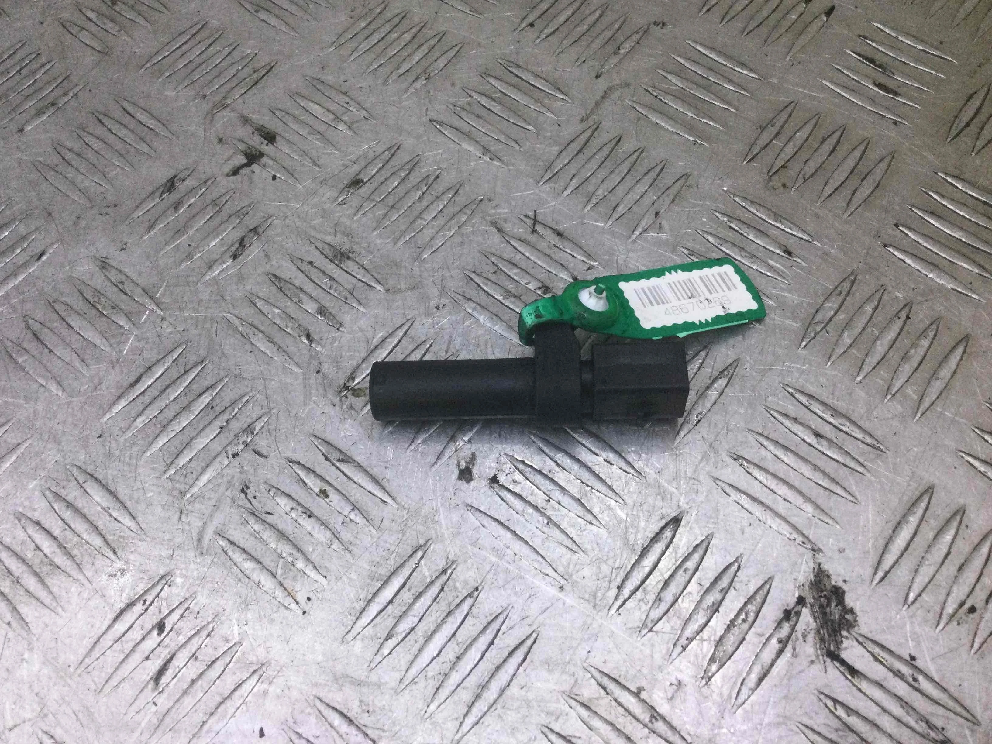 Датчик коленвала Mercedes C-klasse W203/S203/CL203 [рестайлинг] (2004-2007) дизель 2.2 CDI Автомат Седан