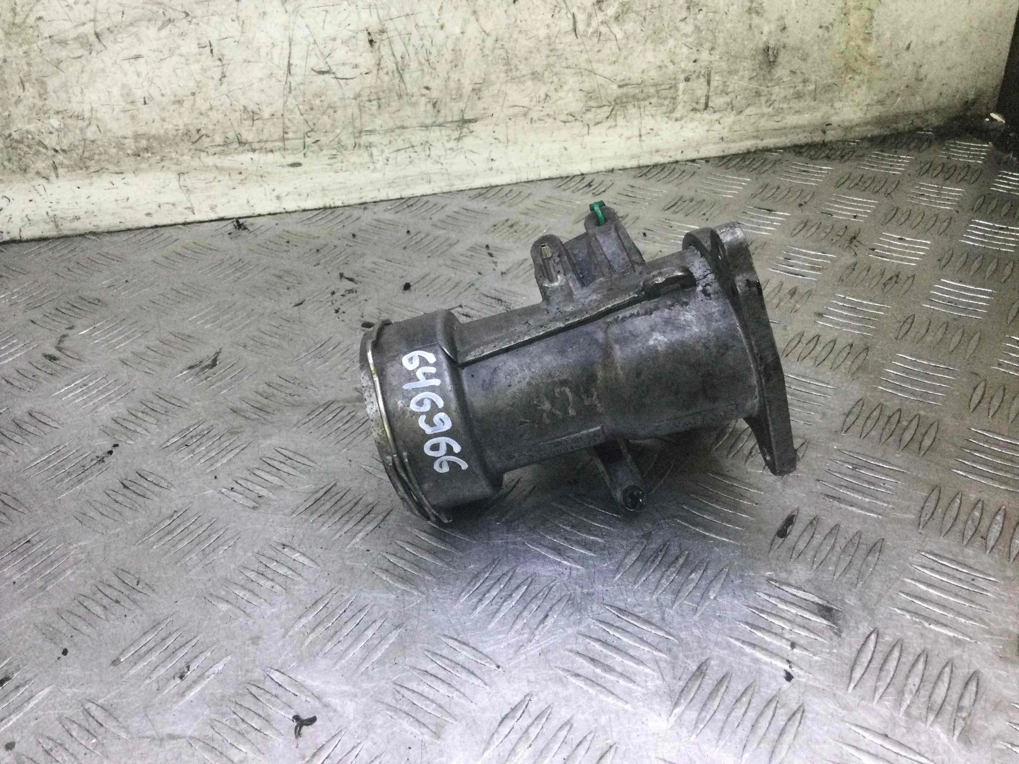 Переходник EGR Mercedes C-klasse W203/S203/CL203 [рестайлинг] (2004-2007) дизель 2.2 CDI Автомат Седан