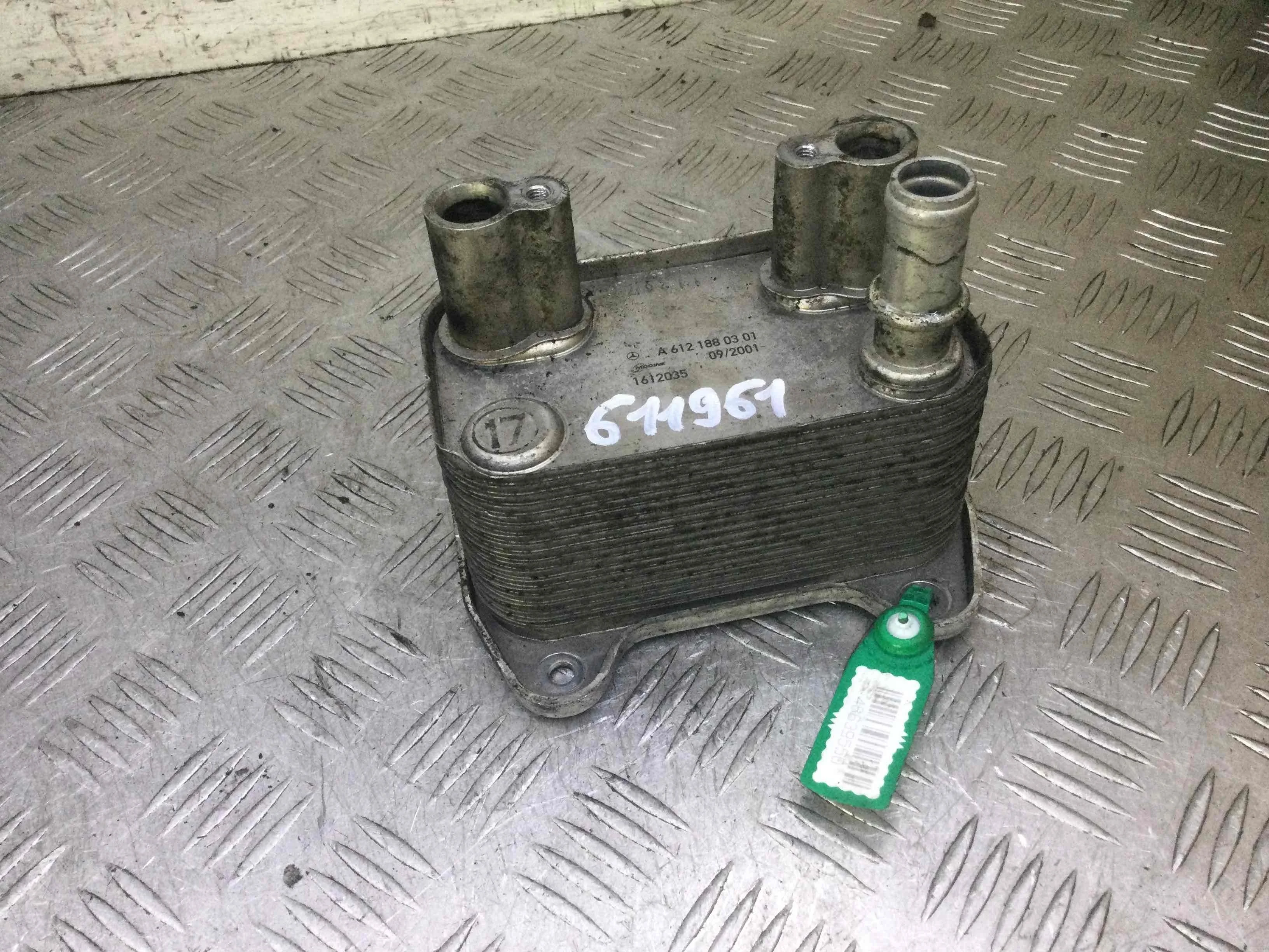 Радиатор масляный Mercedes C-klasse W203/S203/CL203 (2000-2004) дизель 2.2  Автомат Седан