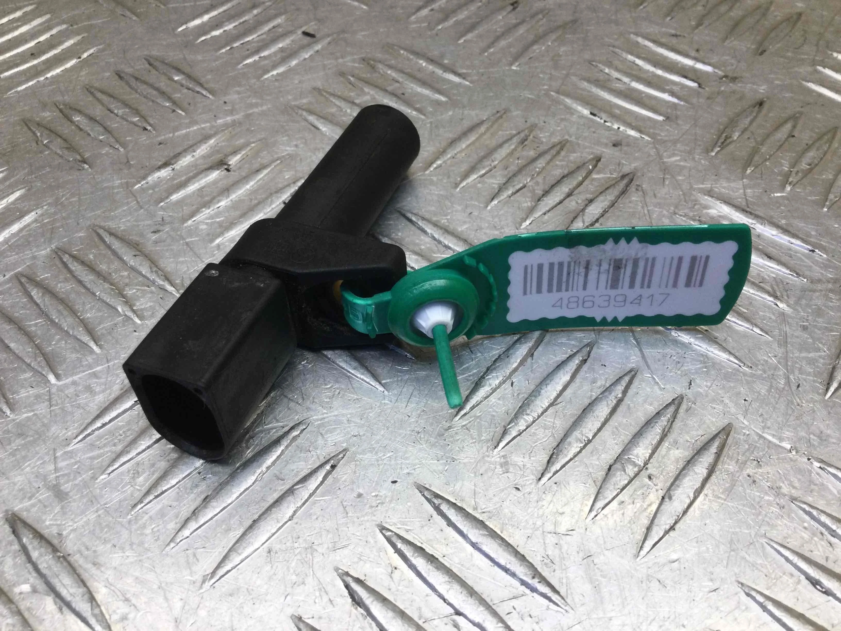 Датчик коленвала Mercedes C-klasse W203/S203/CL203 [рестайлинг] (2004-2007) дизель 2.2  Автомат Седан