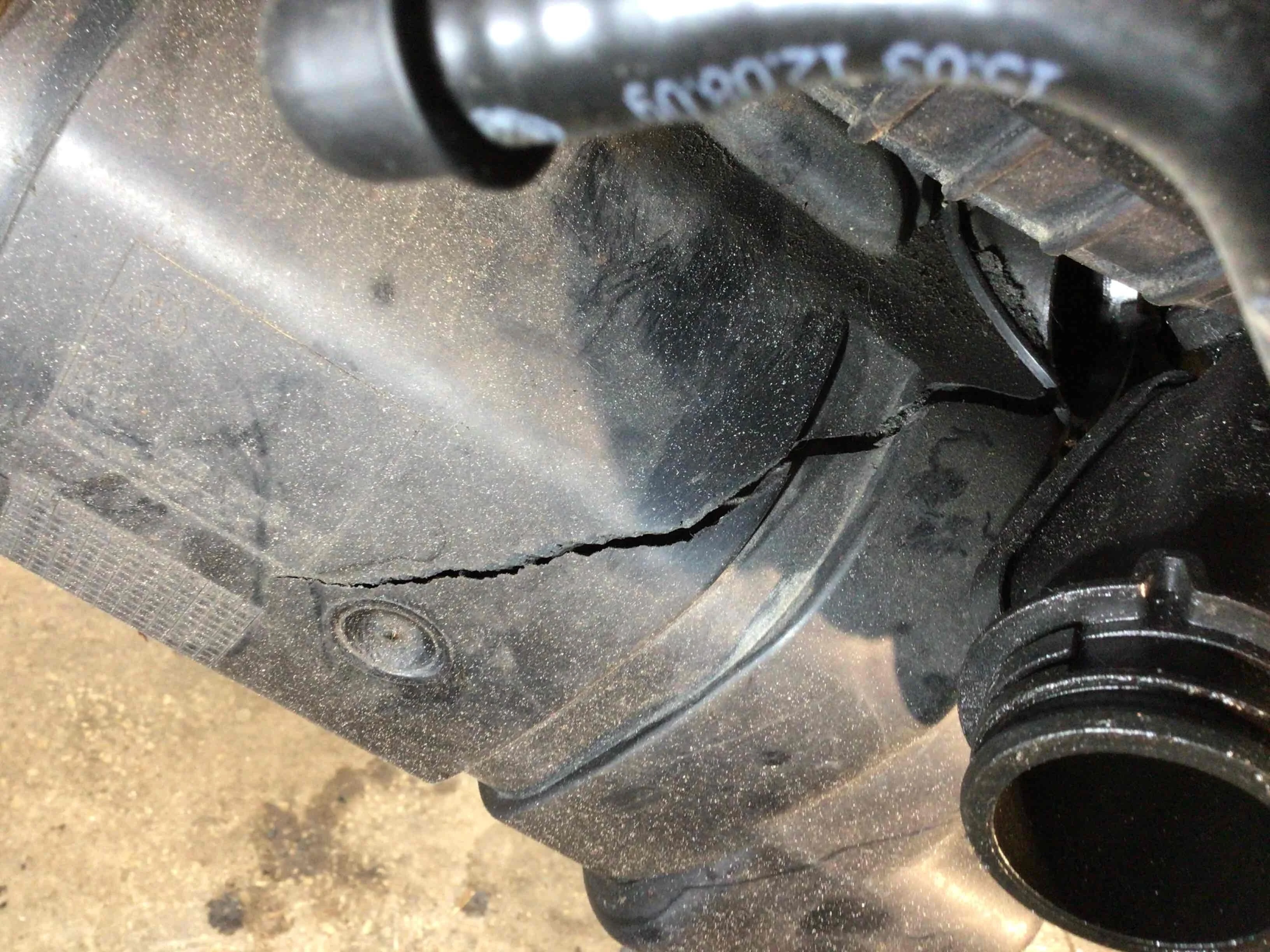 Двигатель Volkswagen Passat B7 (2010-2015) бензин 1.4 TSI Механика Седан