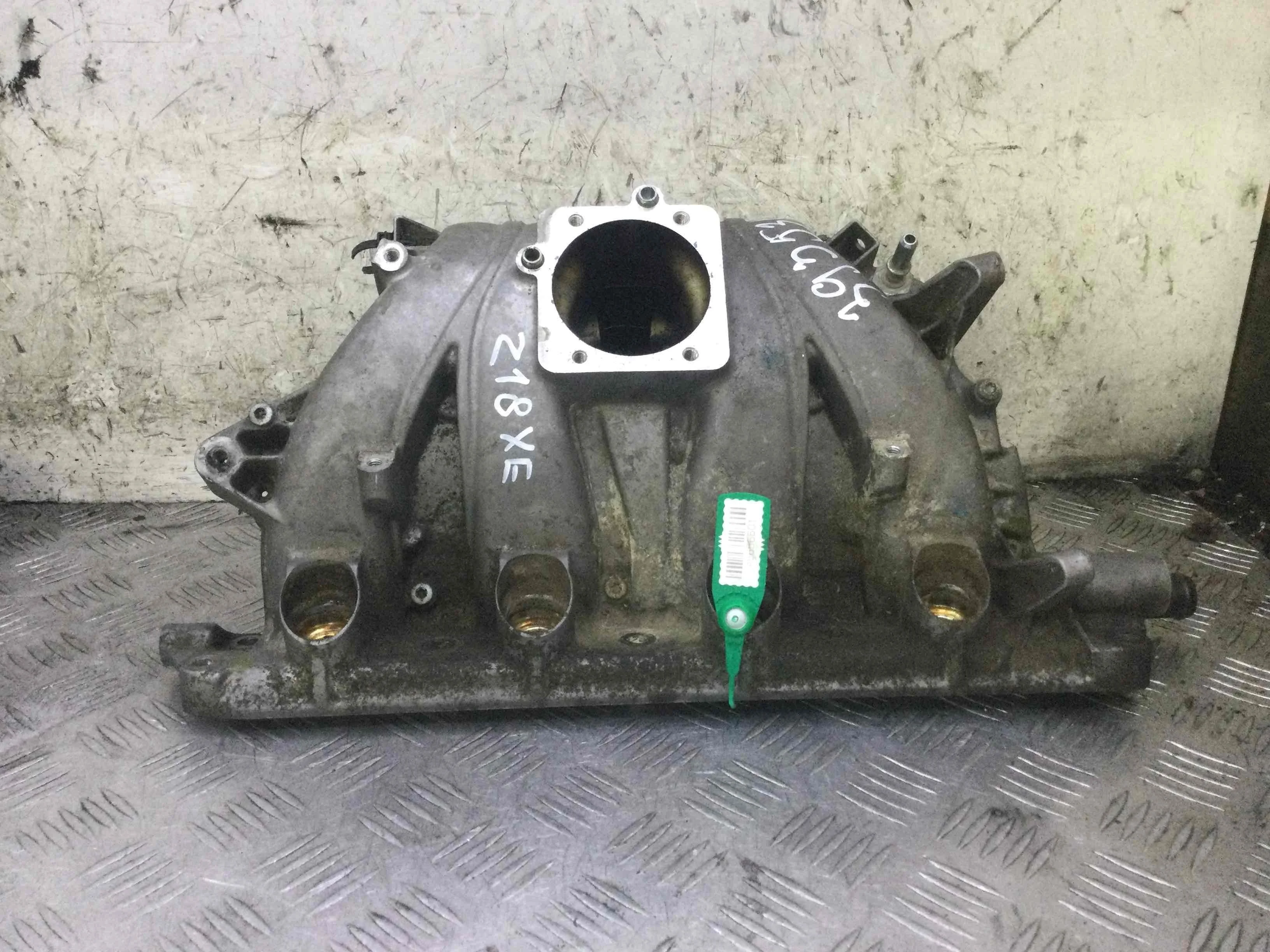 Коллектор впускной Opel Astra H 2004-2007 бензин 1.8 i Автомат Седан