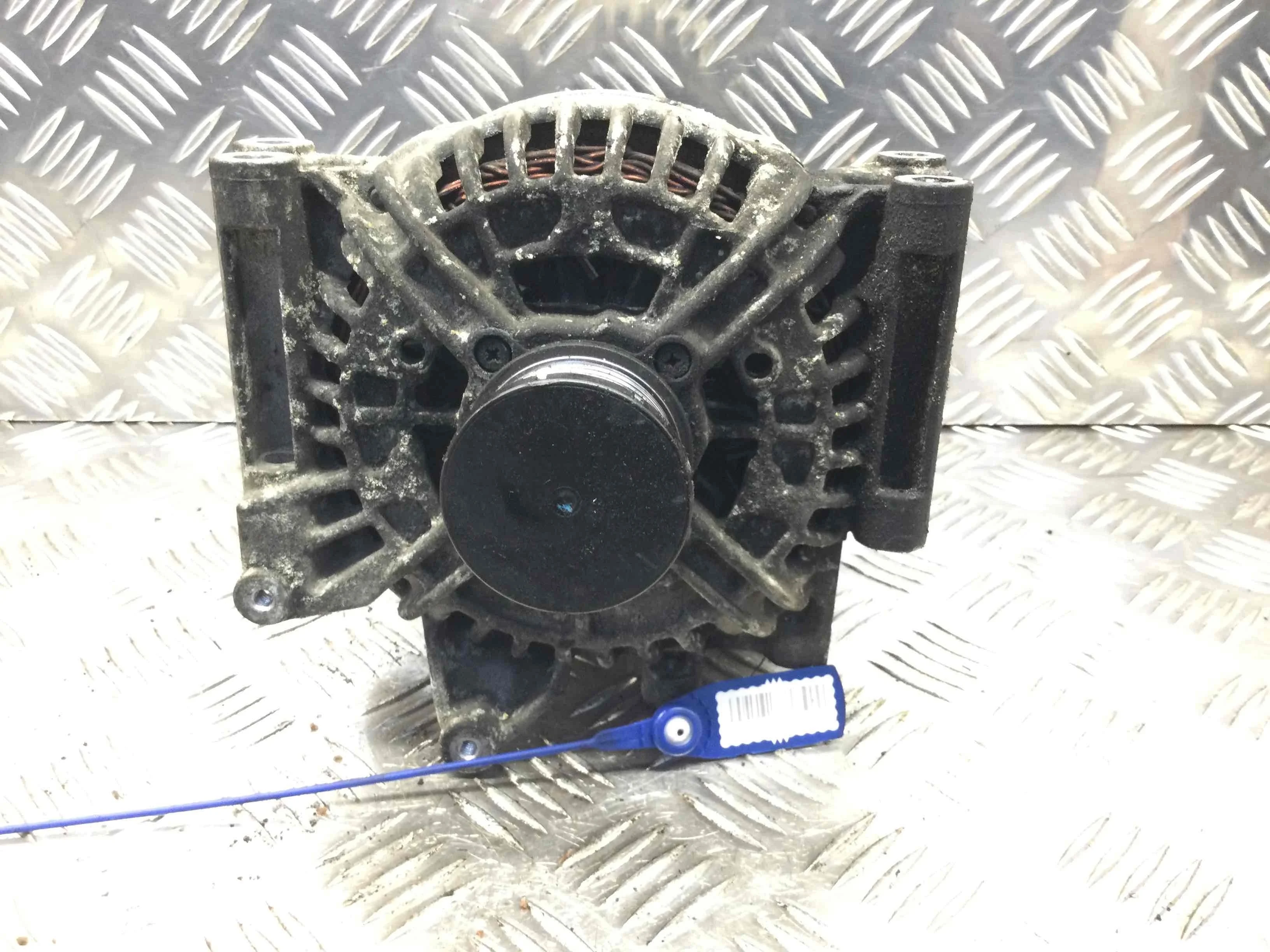 Генератор Mercedes C-klasse W203/S203/CL203 (2000-2004) дизель 2.2 CDI Автомат Седан