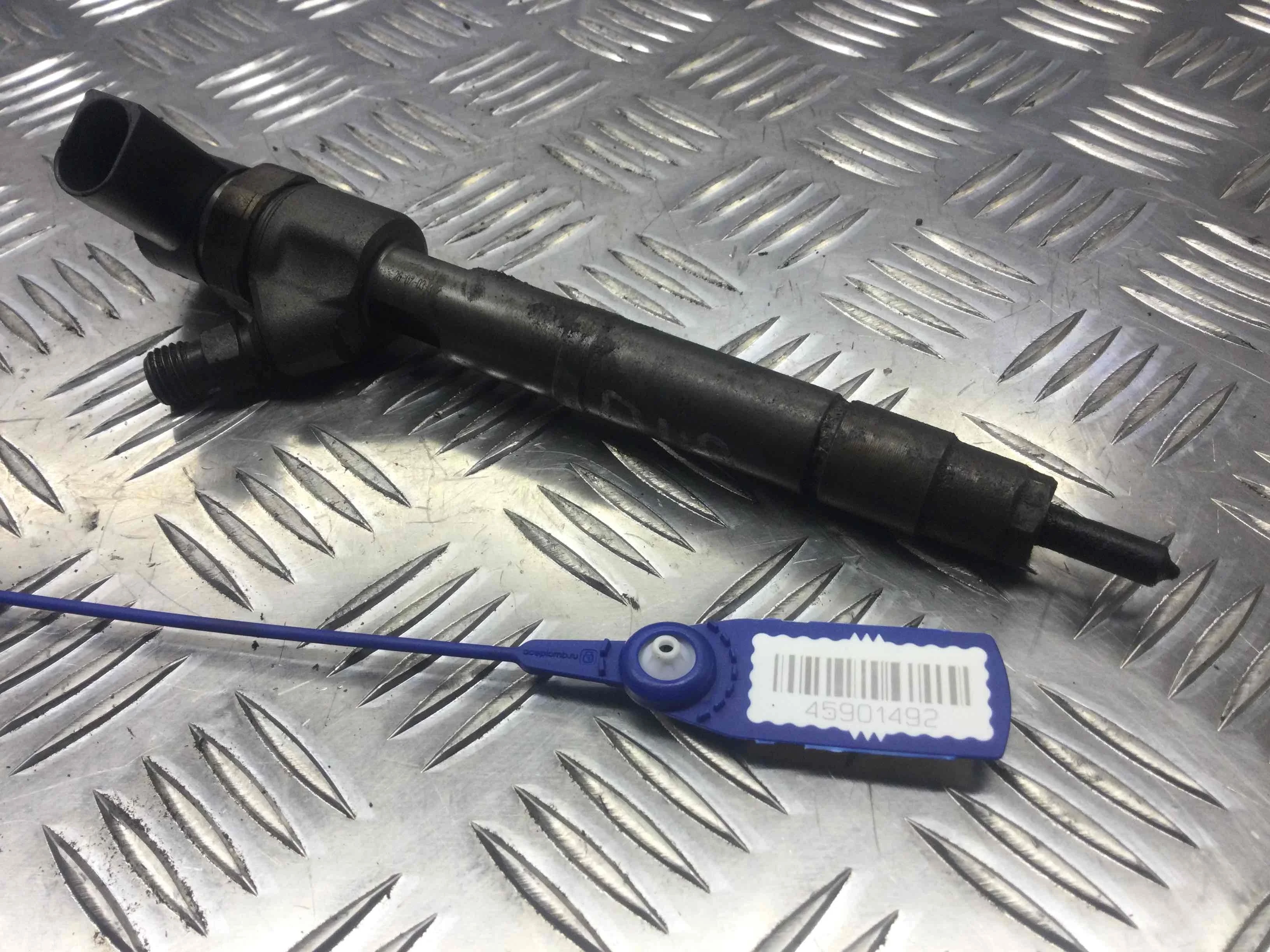 Форсунка Mercedes C-klasse W203/S203/CL203 (2000-2004) дизель 2.2 CDI Автомат Седан