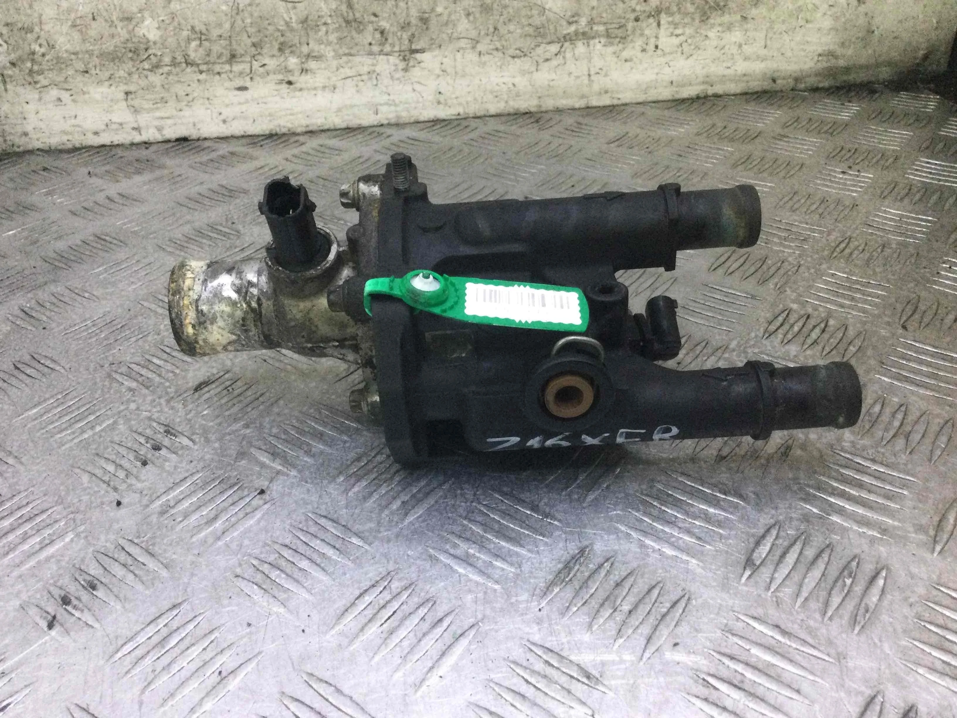 Корпус термостата Opel Astra H 2004-2007 бензин 1.6 i Механика Х/б