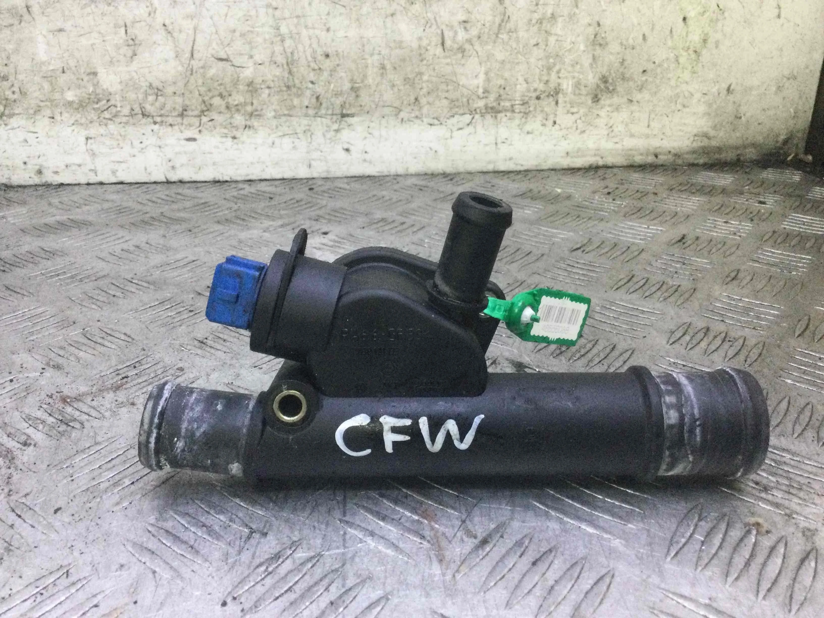 Фланец (тройник) системы охлаждения Volkswagen Polo 5 поколение (2009-2015) дизель 1.2 TDI Механика Х/б