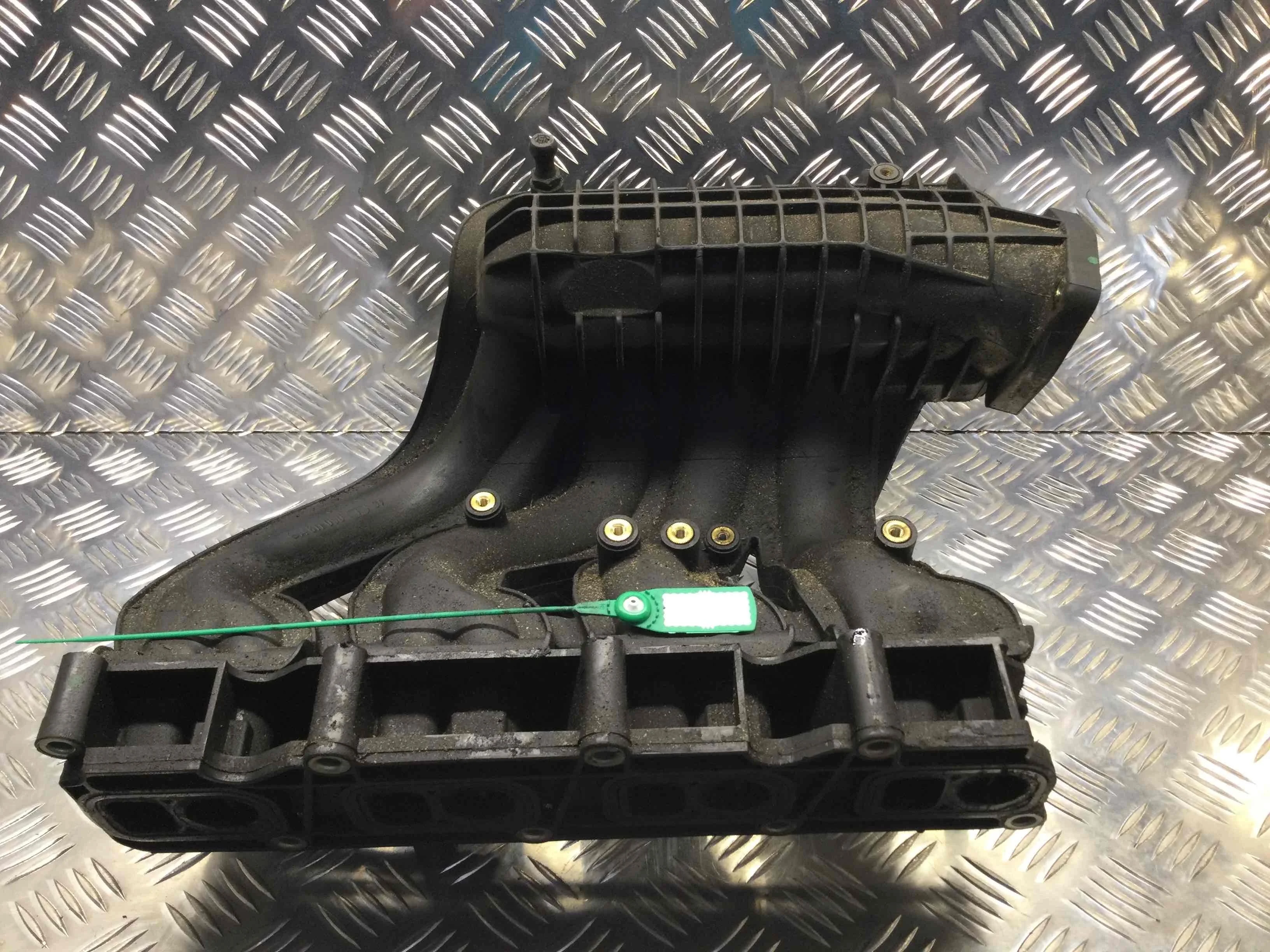 Коллектор впускной Mercedes C-klasse W203/S203/CL203 (2000-2004) дизель 2.2 CDI Автомат Седан