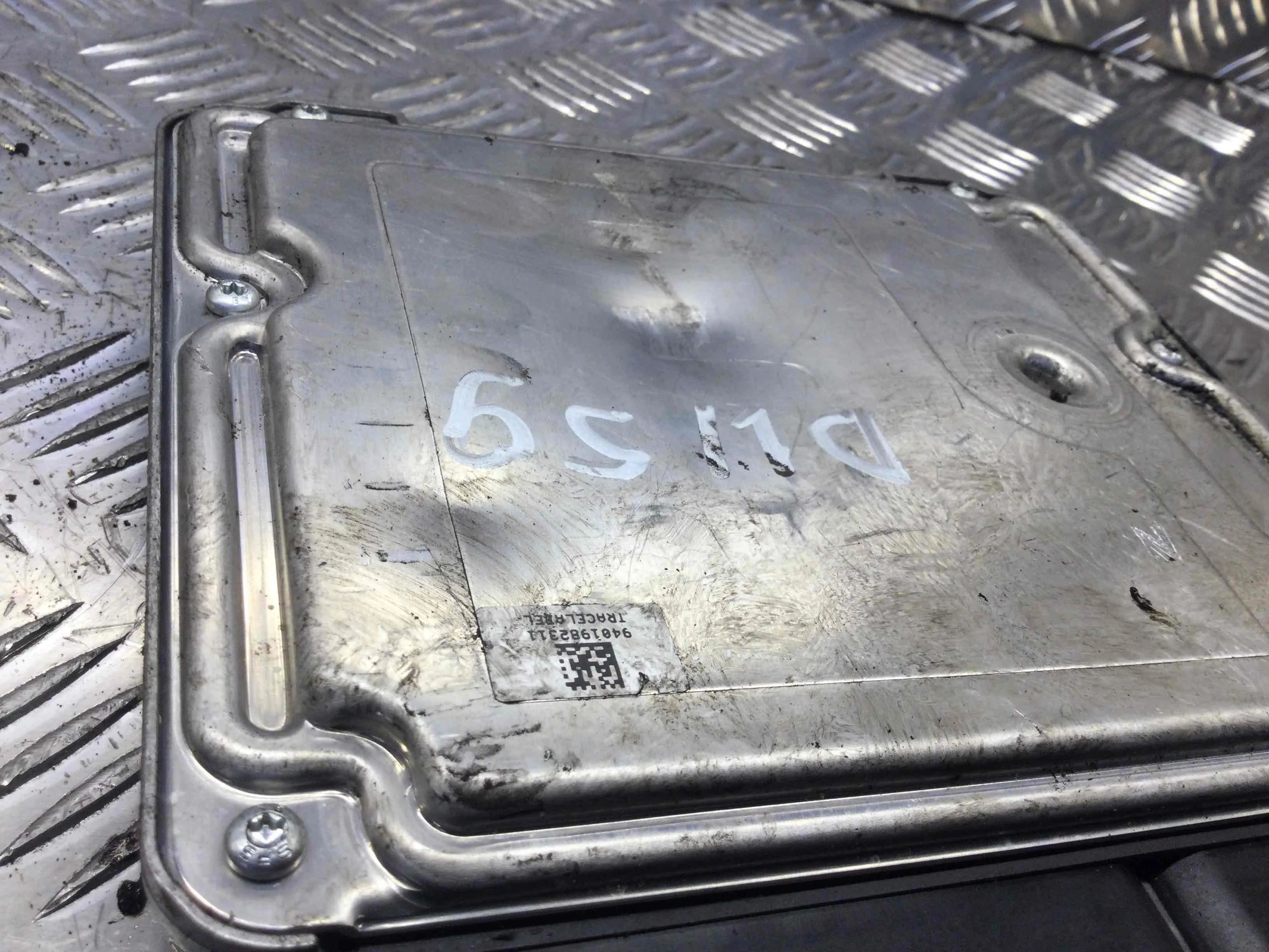 Блок управления двигателем Audi Q5 8R (2008-2012) бензин 1.8 TFSI Механика