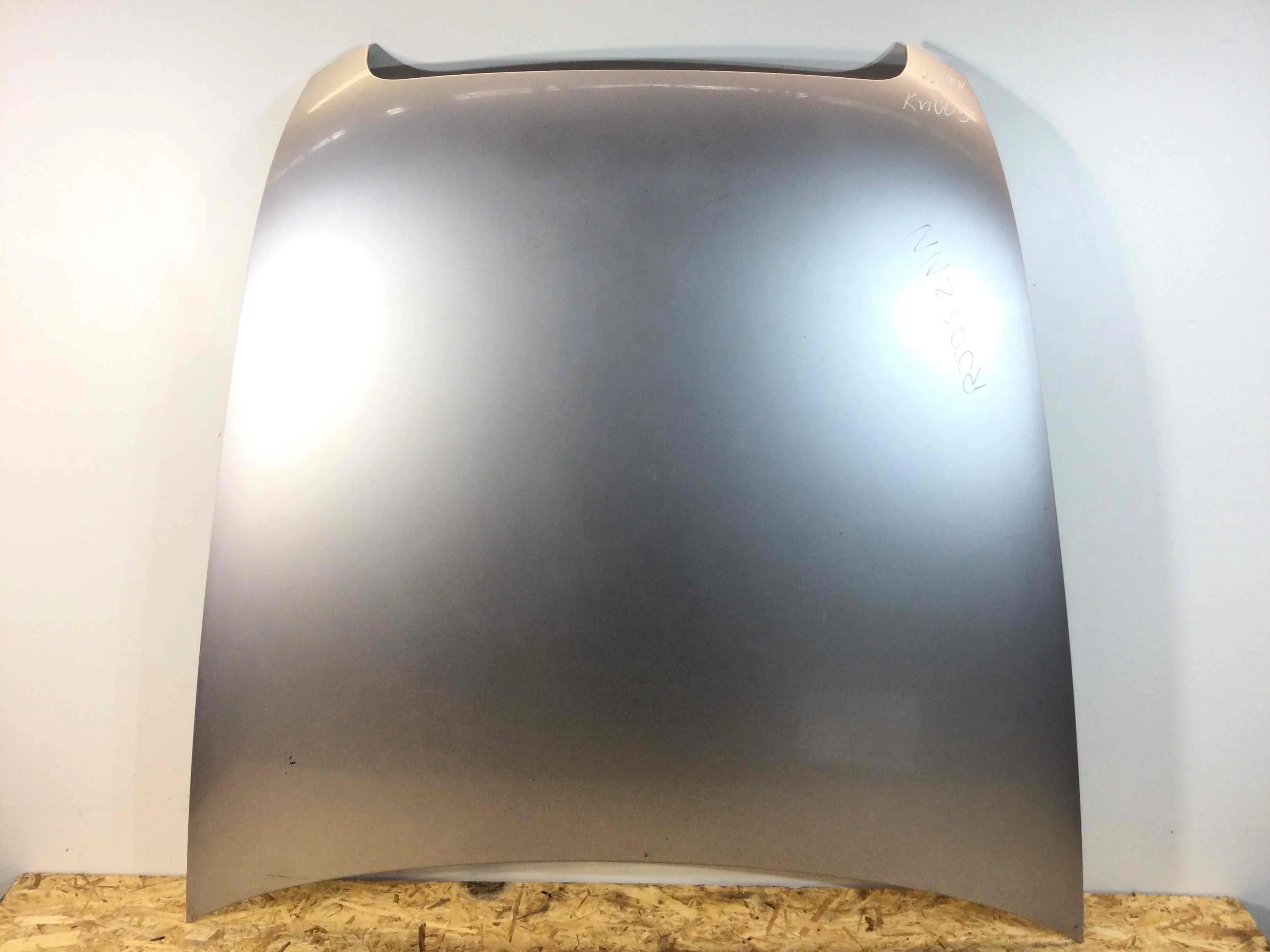 Капот Audi A6 C6/4F (2004-2008) дизель 2.7   Седан