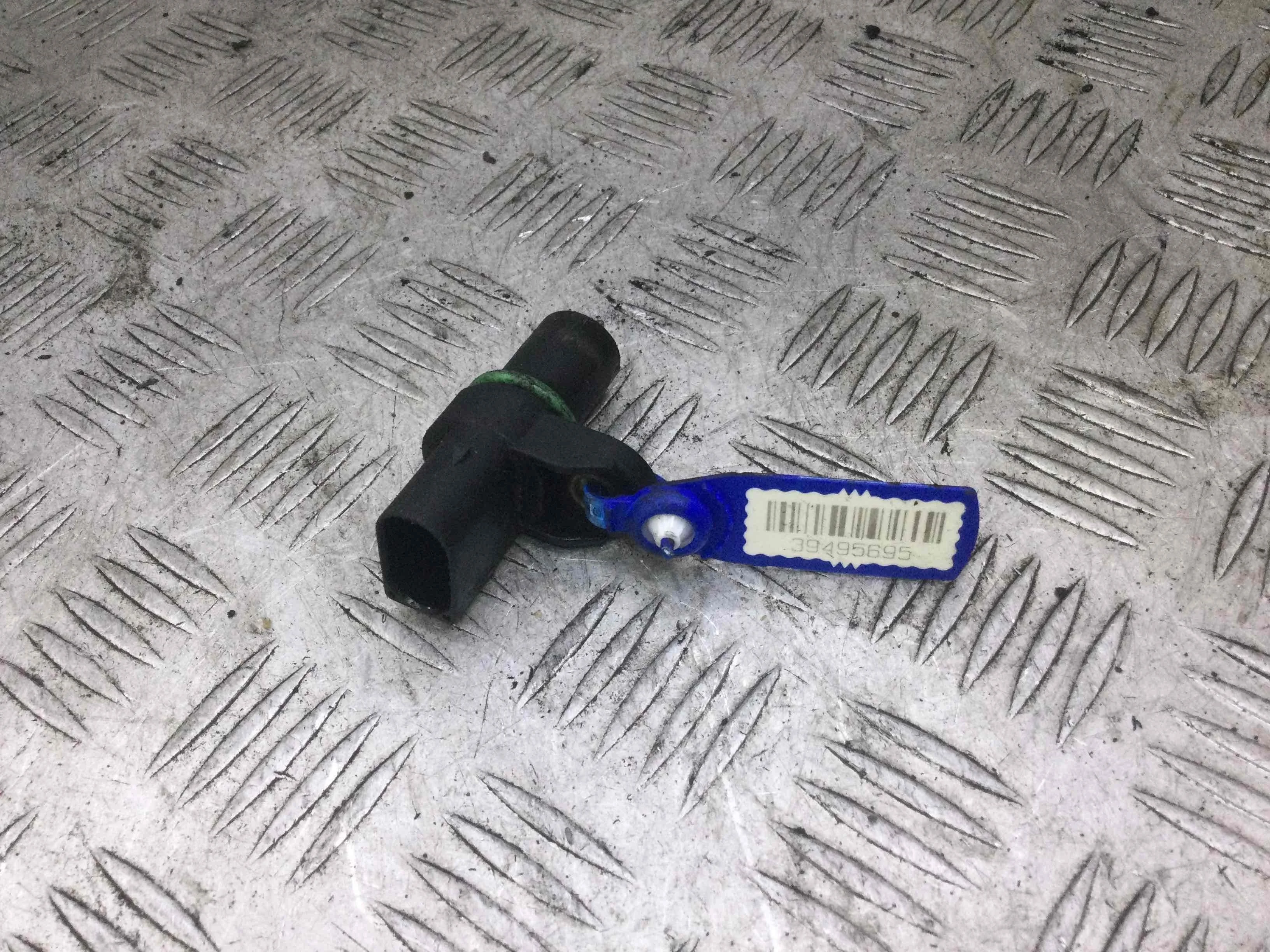 Датчик распредвала BMW 3-Series 3-Series E46 1998 - 2006 бензин 1.9  Механика Седан