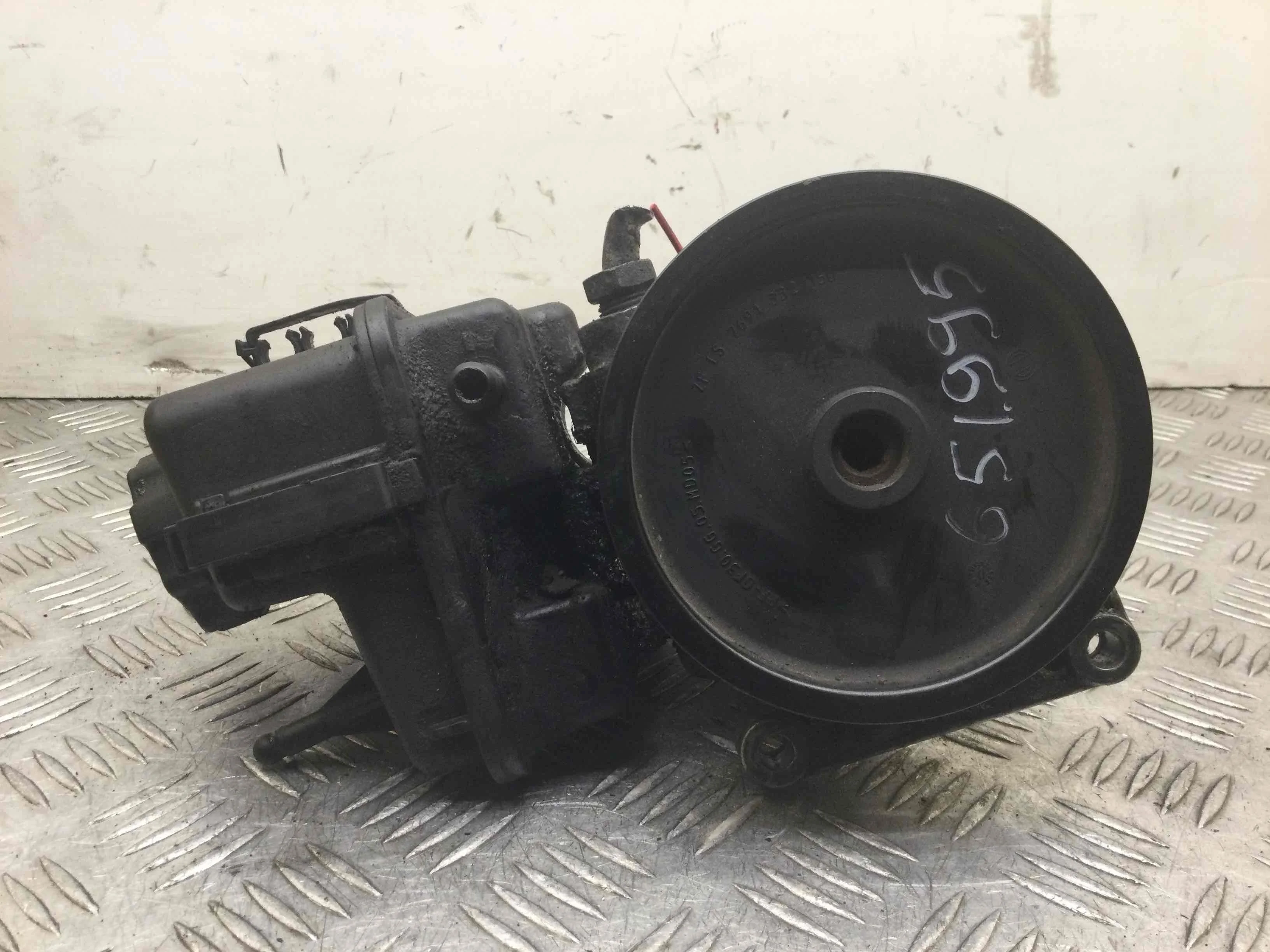 Насос гидроусилителя руля Mercedes Sprinter Sprinter II (w906) 2006 - 2017 дизель 2.2 CDI Механика Микроавтобус