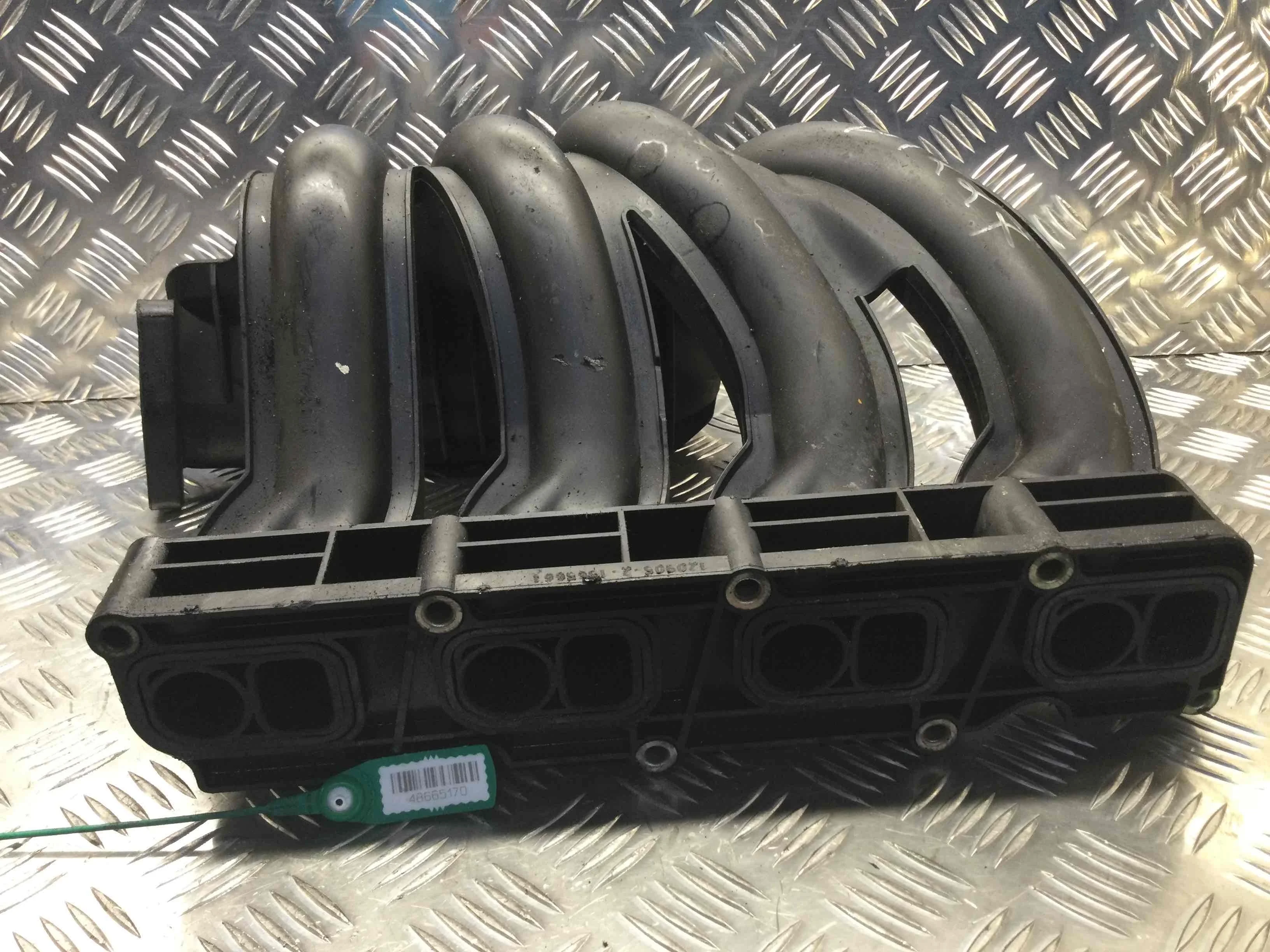 Коллектор впускной Mercedes C-klasse W203/S203/CL203 (2000-2004) дизель 2.2 CDI Механика Седан