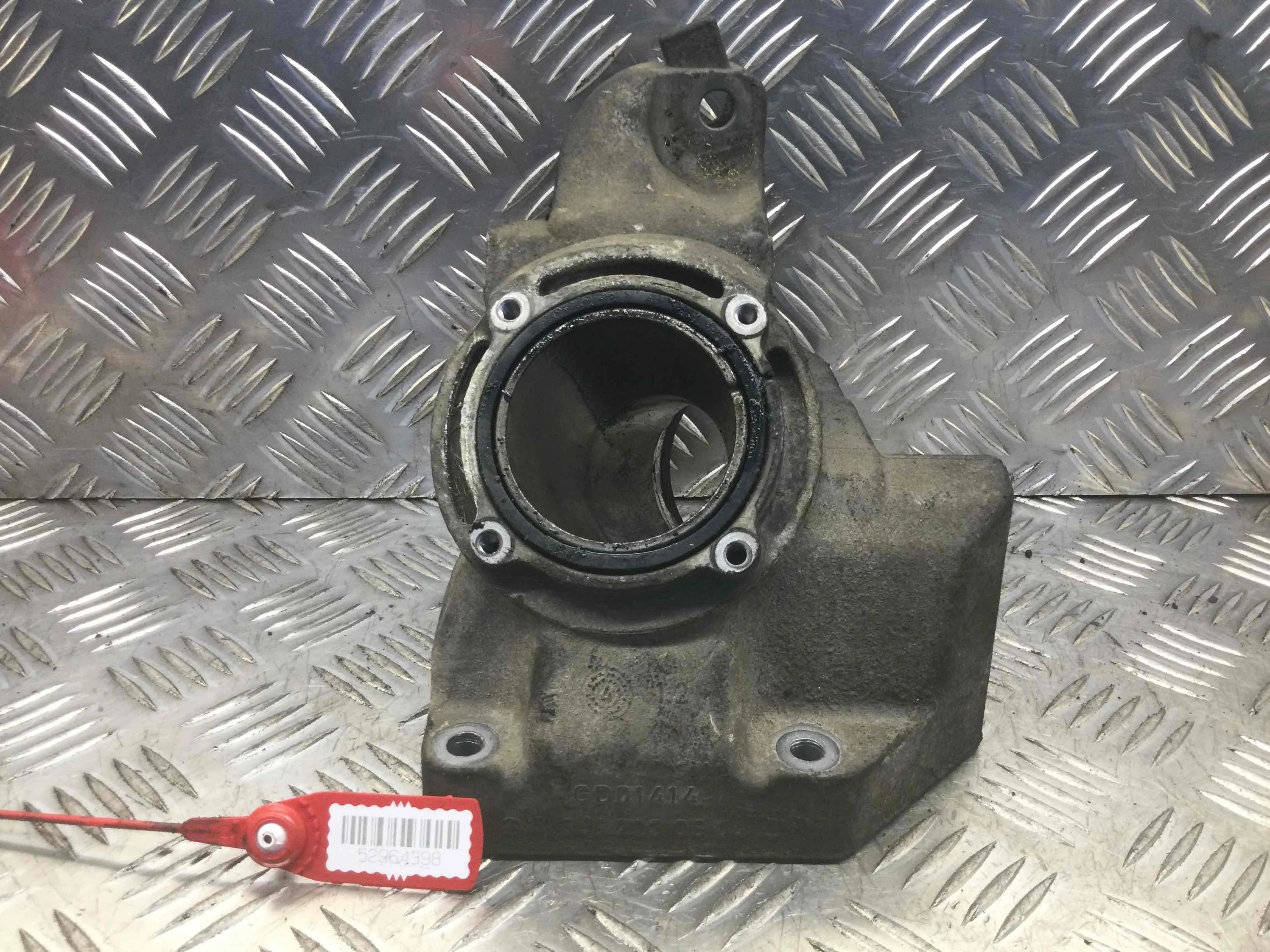 Кронштейн двигателя Mercedes C-klasse W203/S203/CL203 [рестайлинг] (2004-2007) дизель 2.2  Автомат Седан