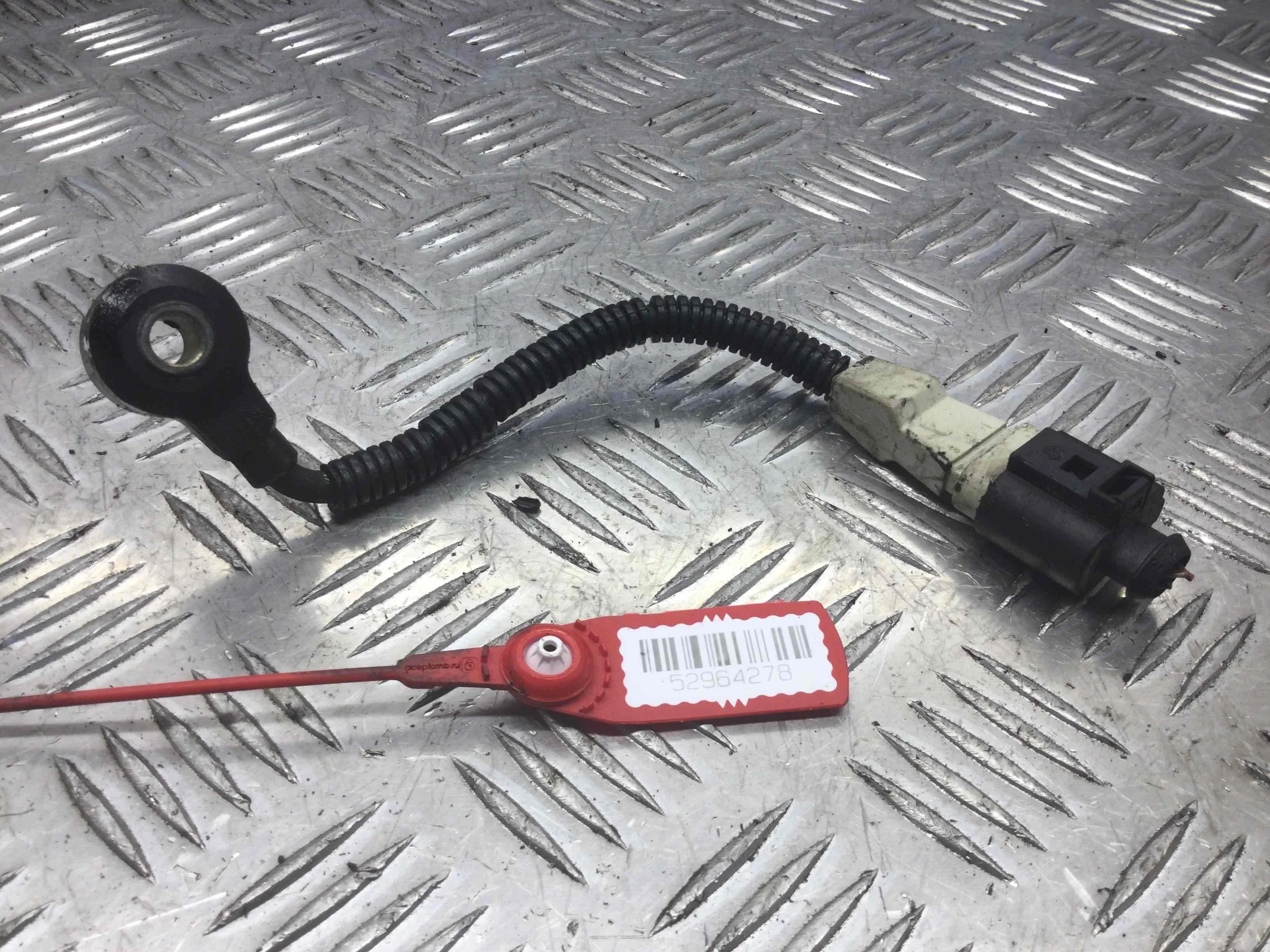 Датчик детонации Mercedes C-klasse W203/S203/CL203 [рестайлинг] (2004-2007) дизель 2.2  Автомат Седан