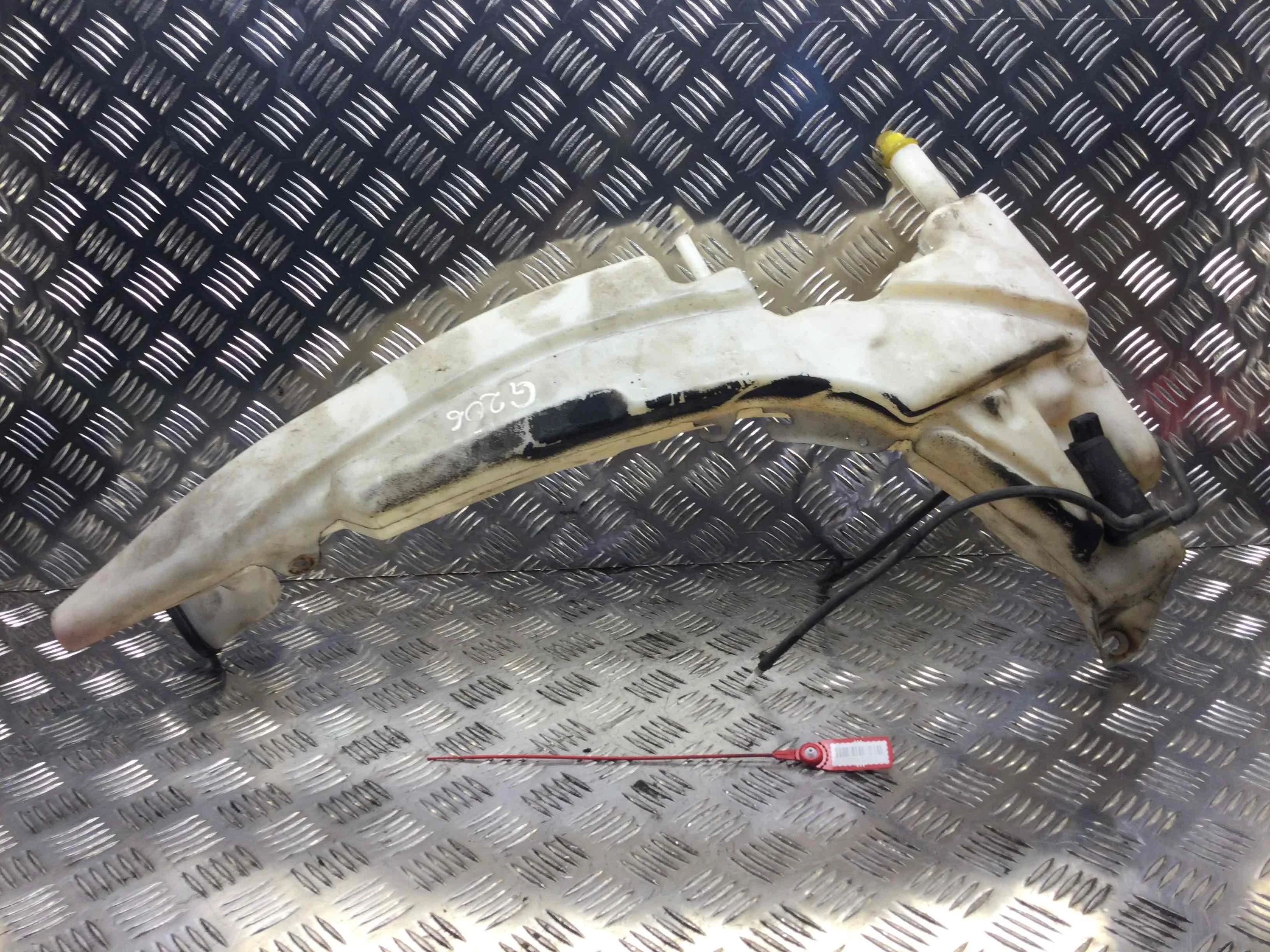 Бачок омывателя Ford Focus 1 поколение (1998-2001) бензин 1.8 i Механика Х/б