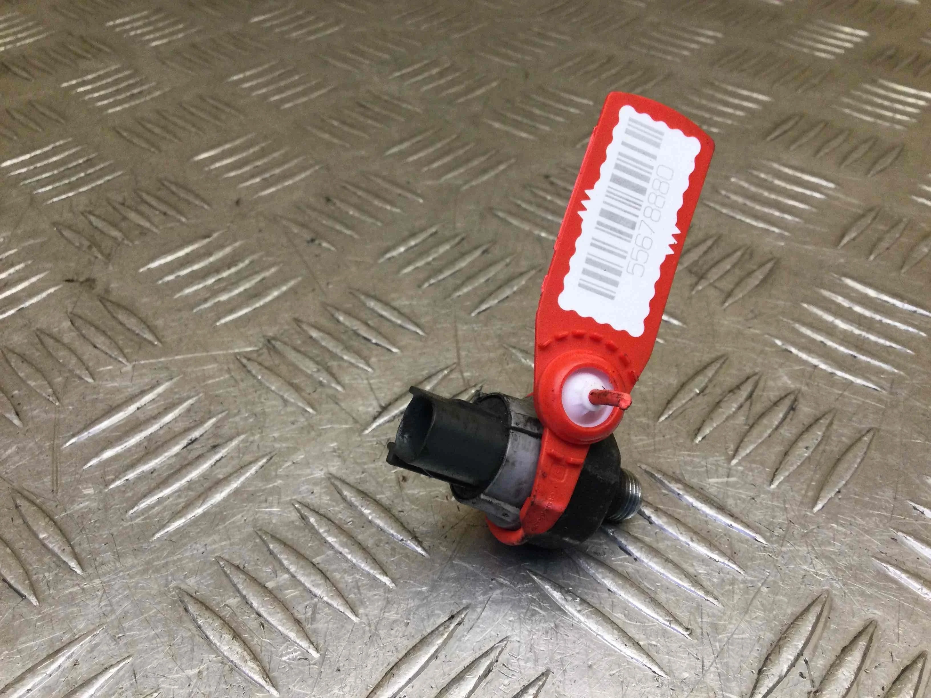 Датчик давления масла Toyota Yaris P1 (1999-2003) дизель 1.4 D Механика Х/б