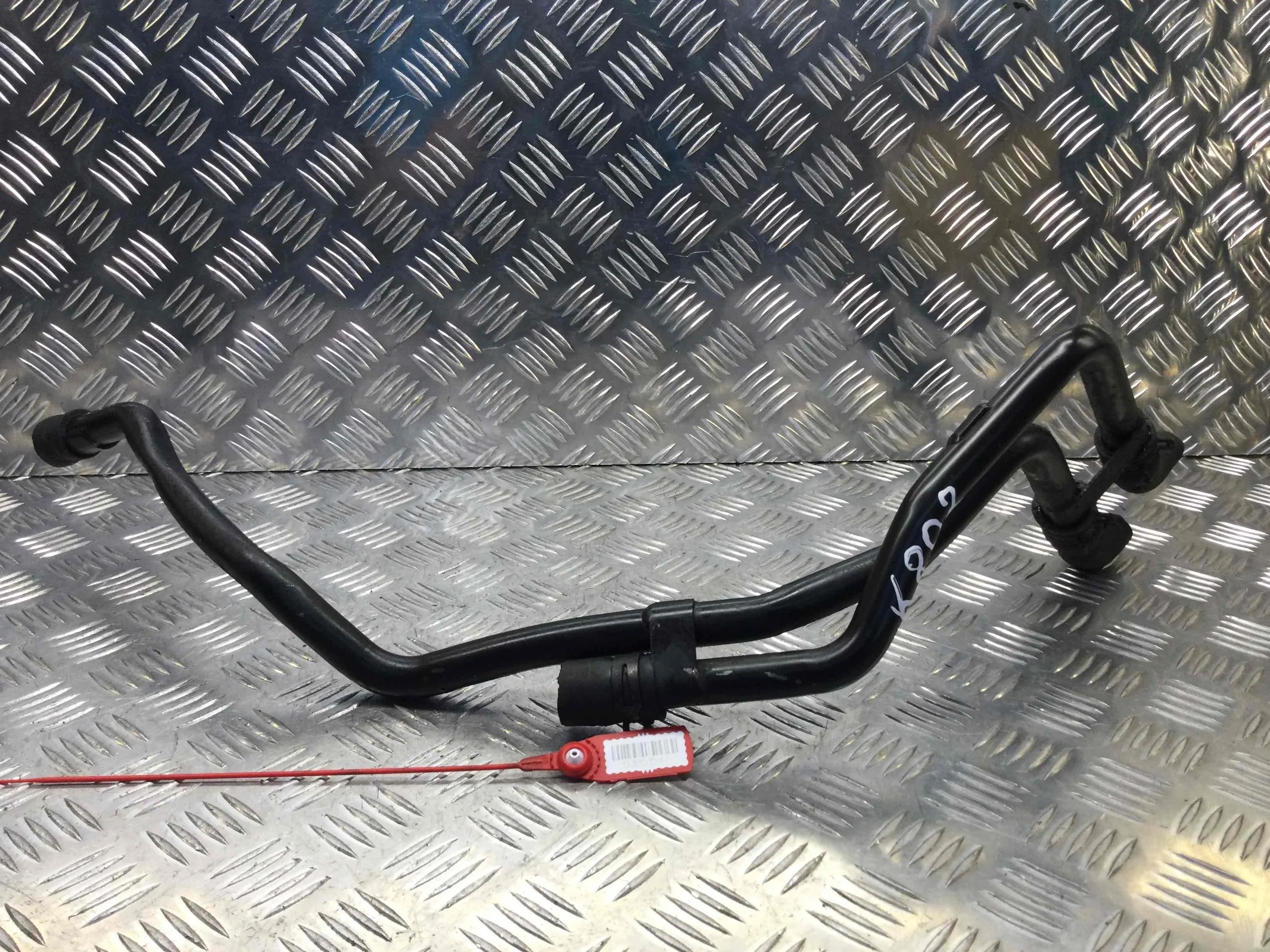 Трубка охлаждающей жидкости металлическая Volkswagen Touareg 1 поколение 2002-2007 дизель 2.5 TDI Автомат