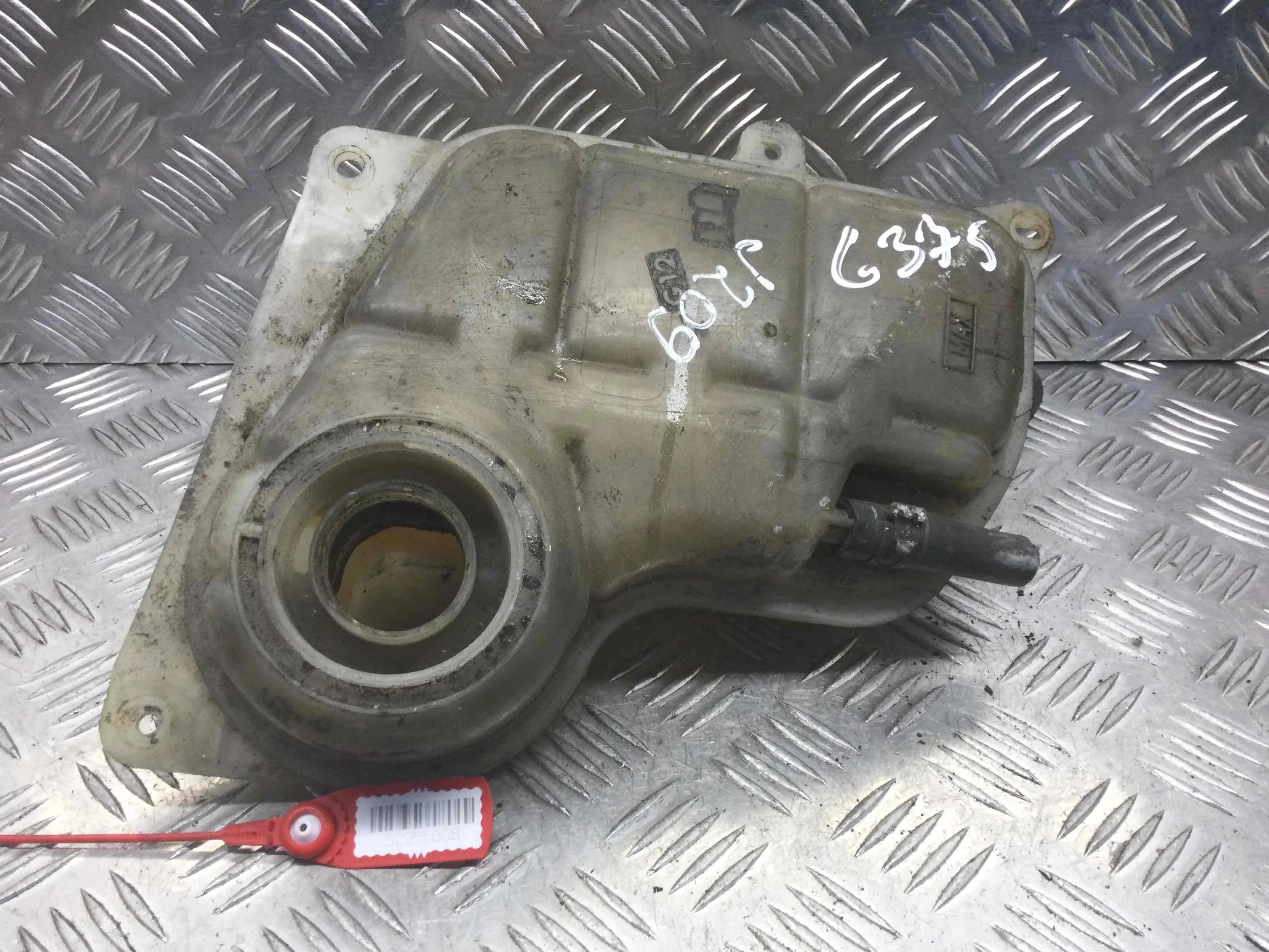 Бачок расширительный Volkswagen Passat B5 (1996-2000) дизель 1.9 TDI Механика Седан