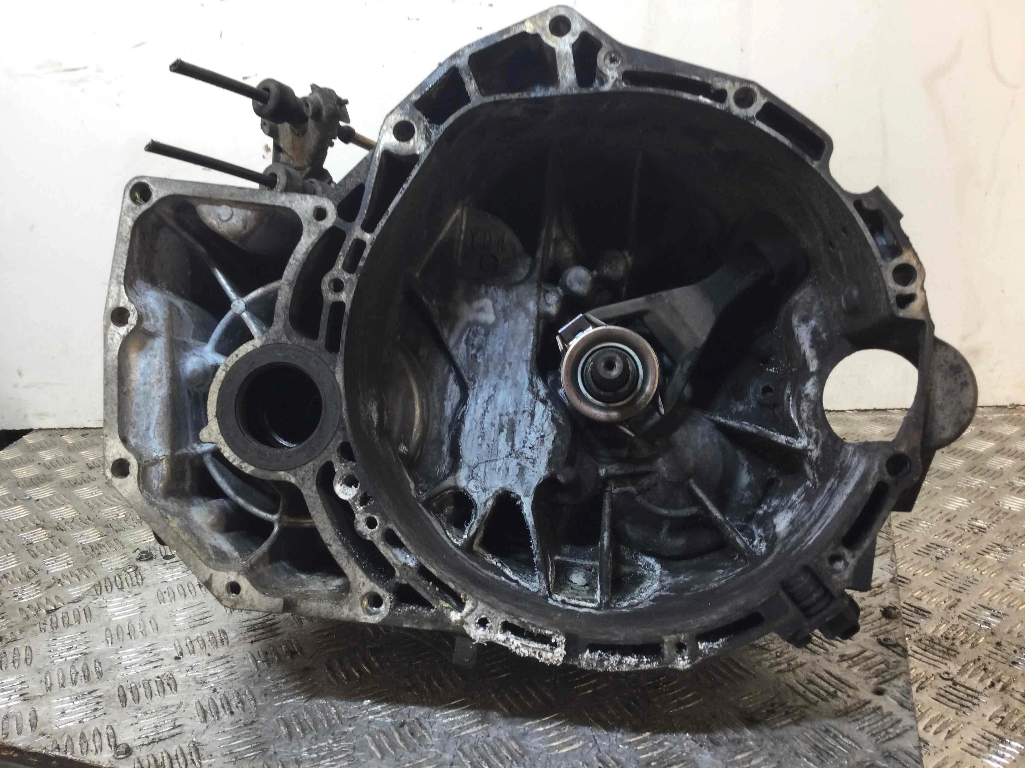 КПП механическая (МКПП) Nissan X-Trail T30 (2001-2004) дизель 2.2 DCI Механика