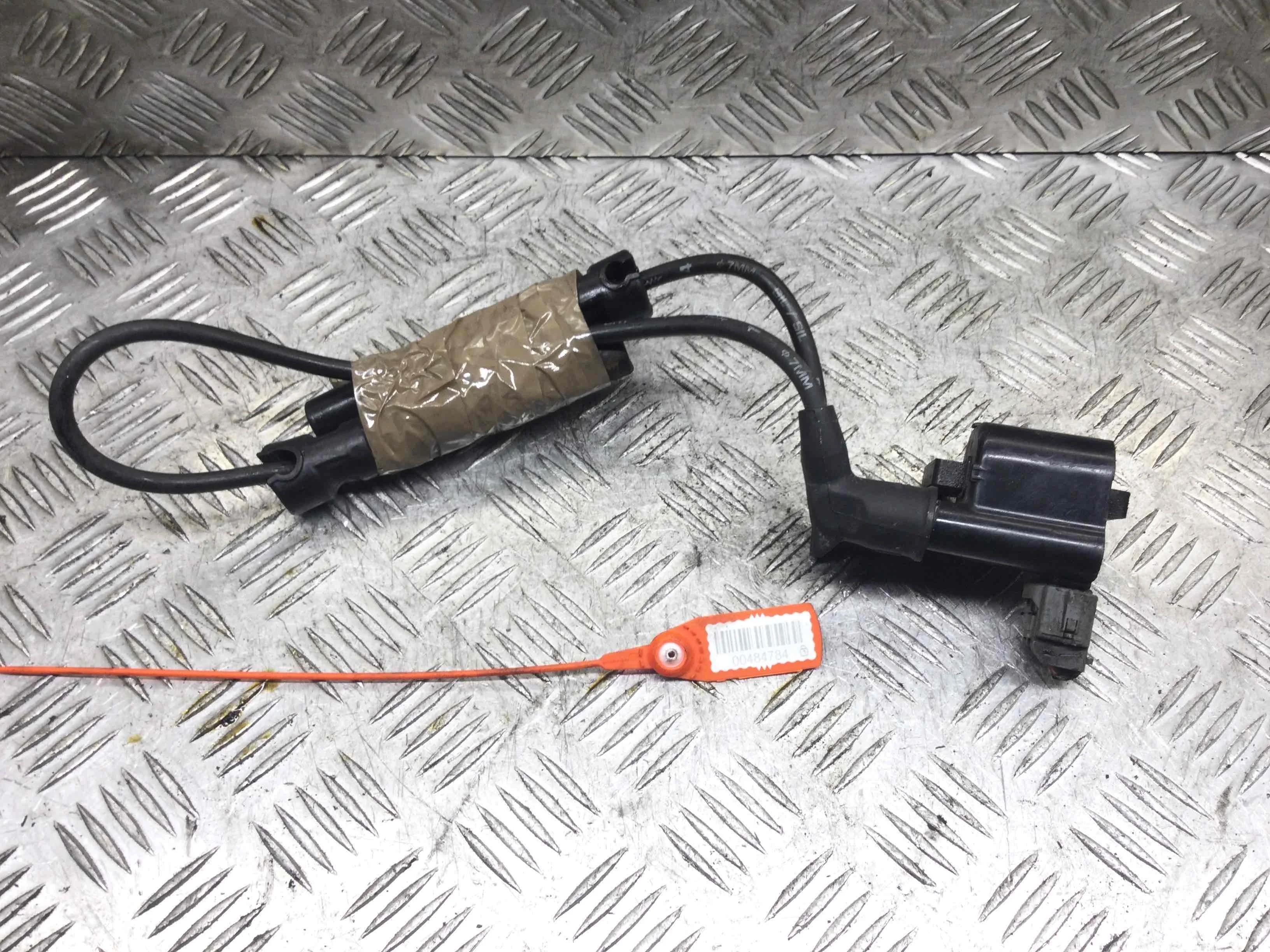 Катушка зажигания Chevrolet Lacetti 1 поколение 2004 - 2013 бензин 1.6 i Механика Х/б