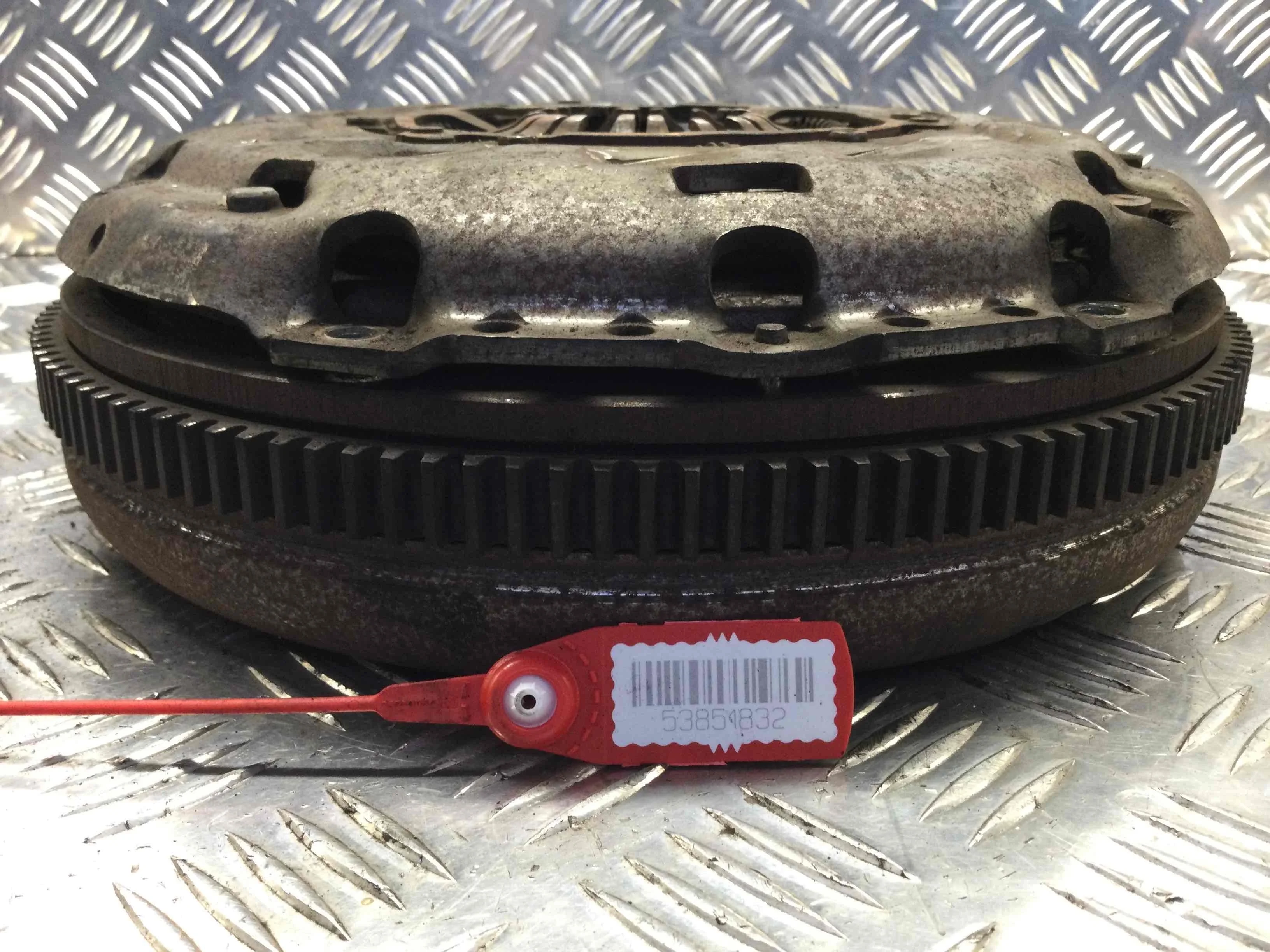 Маховик Volkswagen Golf 5 поколение (2004-2009) дизель 2.0 TDI Механика Х/б