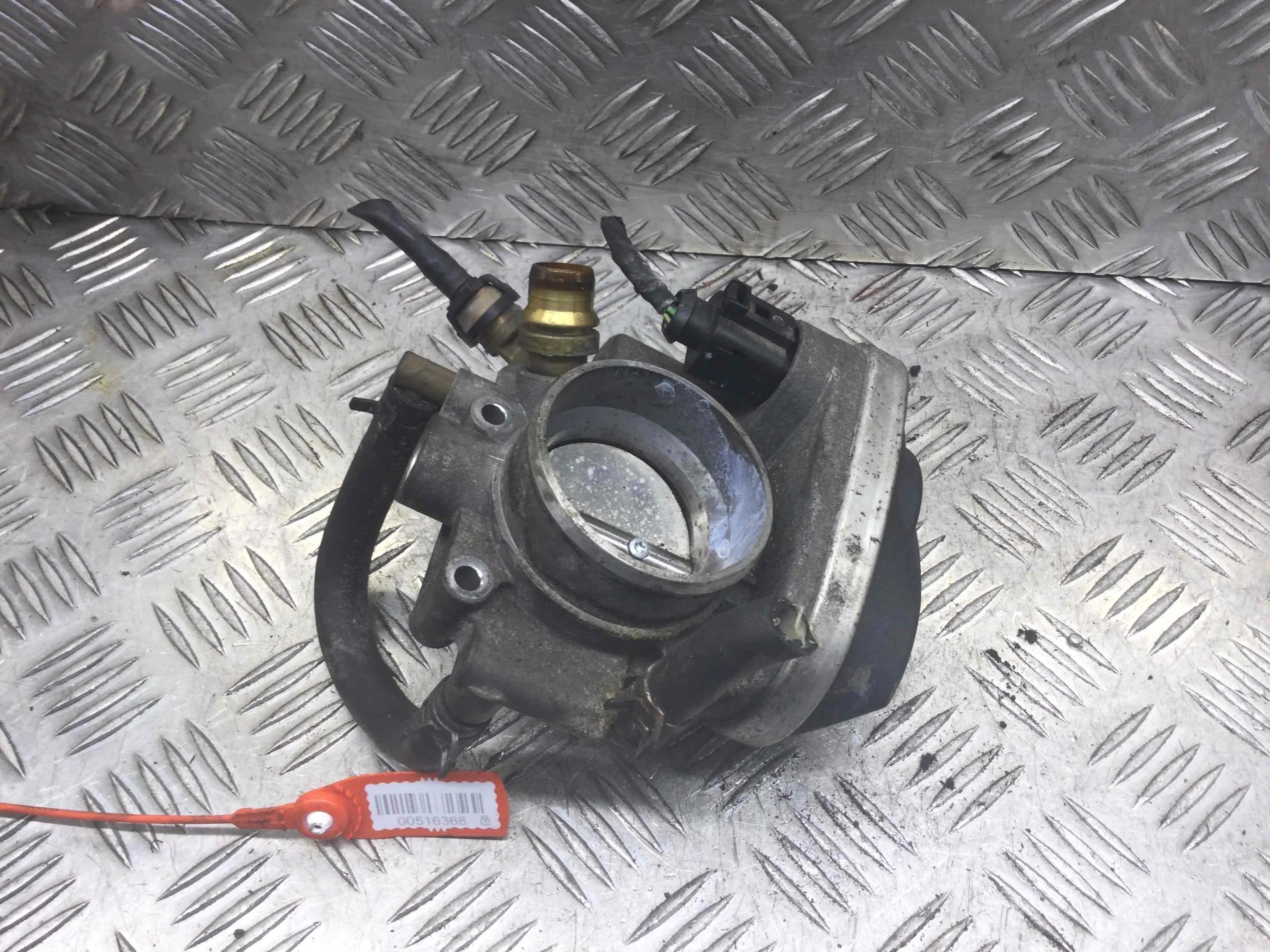 Заслонка дроссельная Chevrolet Cruze Cruze (J300) 2008 - 2015 бензин 1.6 i Автомат Седан