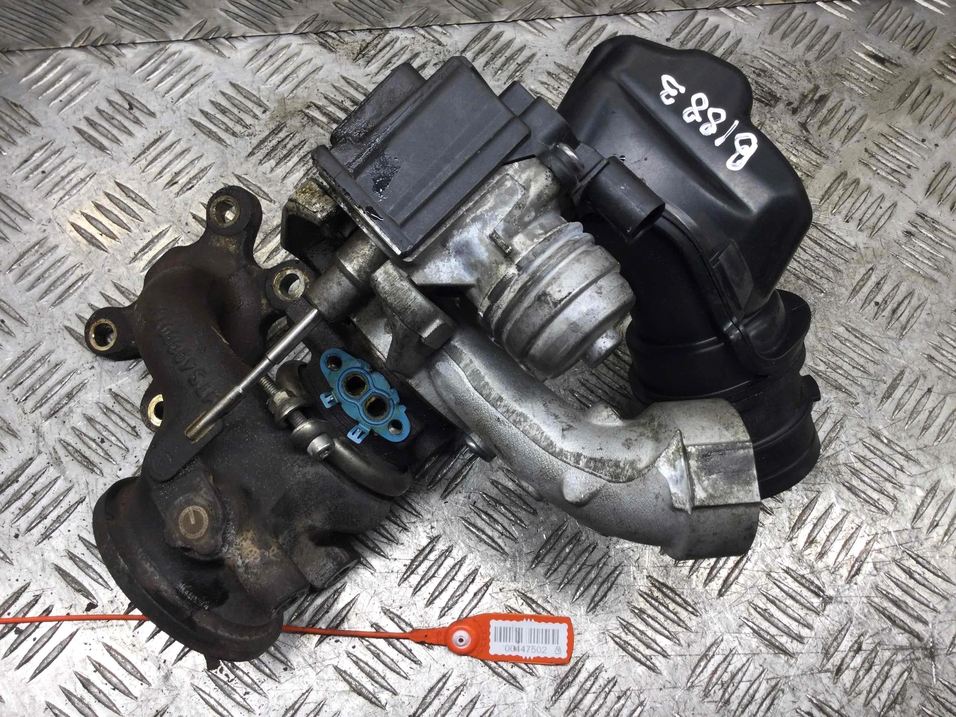 Турбина Volkswagen Golf 7 поколение (2012-2017) бензин 1.2 i Автомат Х/б