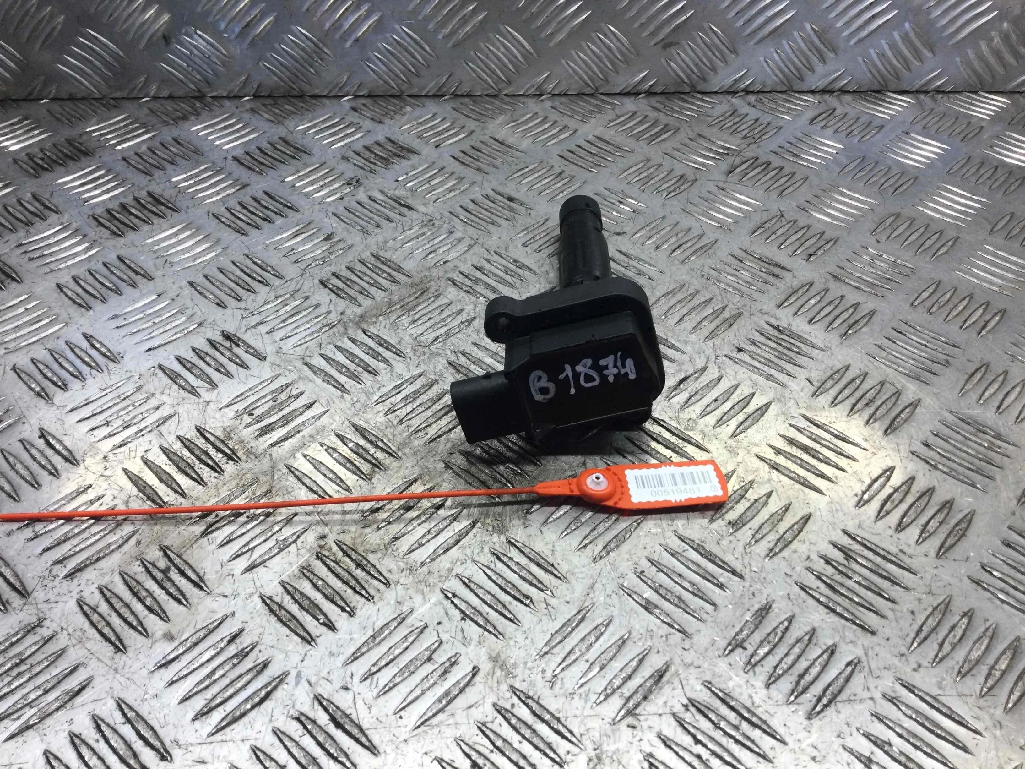 Катушка зажигания Mercedes C-klasse W203/S203/CL203 (2000-2004) бензин 1.8 i Автомат Седан