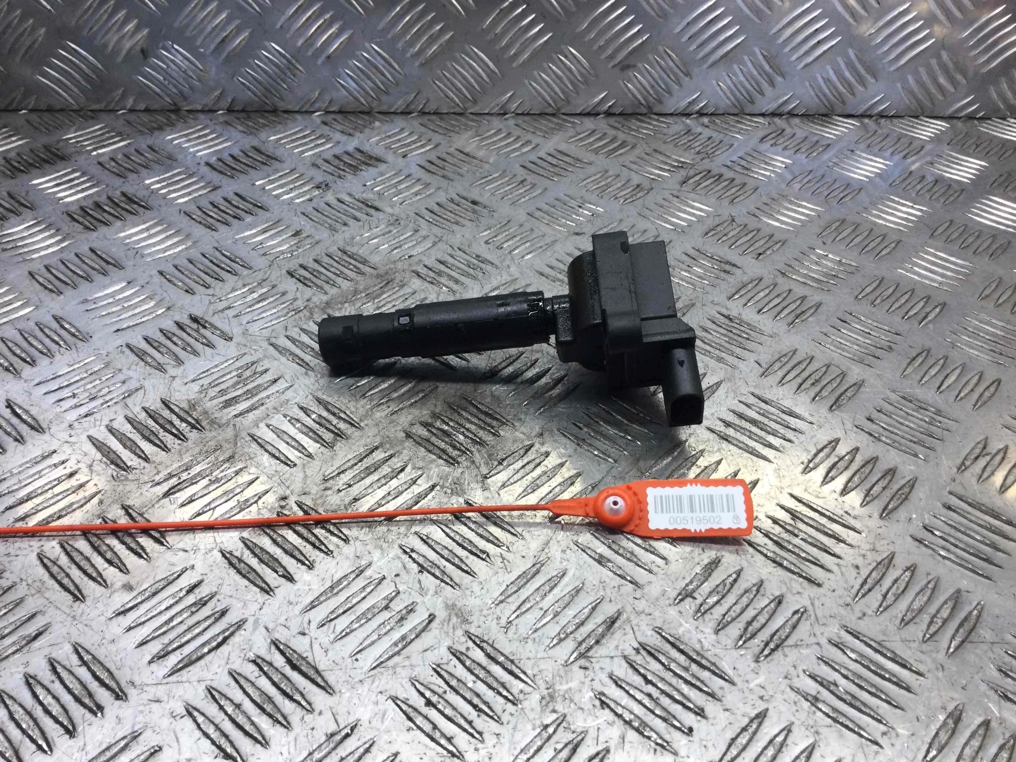 Катушка зажигания Mercedes C-klasse W203/S203/CL203 (2000-2004) бензин 1.8 i Автомат Седан