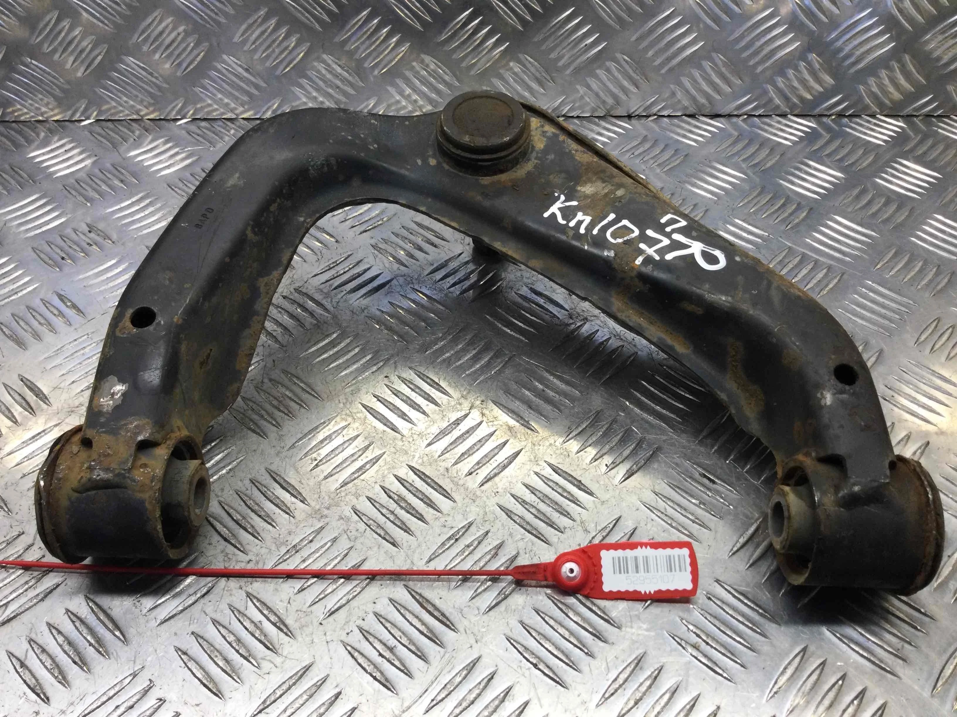 Рычаг передний правый Nissan Navara D40 (2005-2010) дизель 2.5 DCI Механика