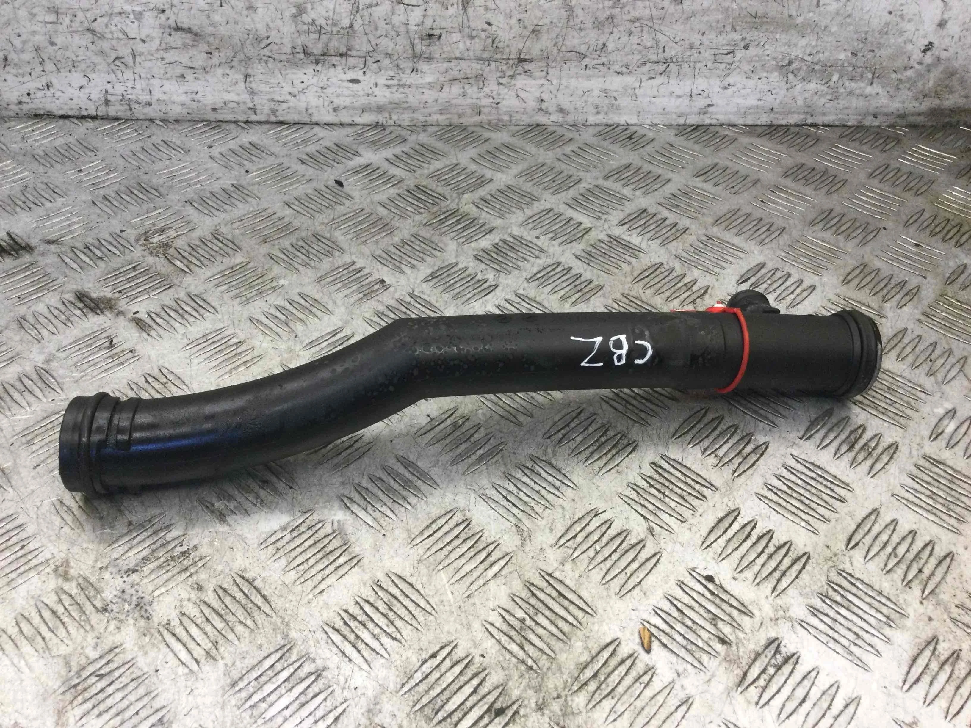 Трубка охлаждающей жидкости пластиковая Audi A3 8P/8PA [2-й рестайлинг] (2008-2013) бензин 1.2  Механика Х/б