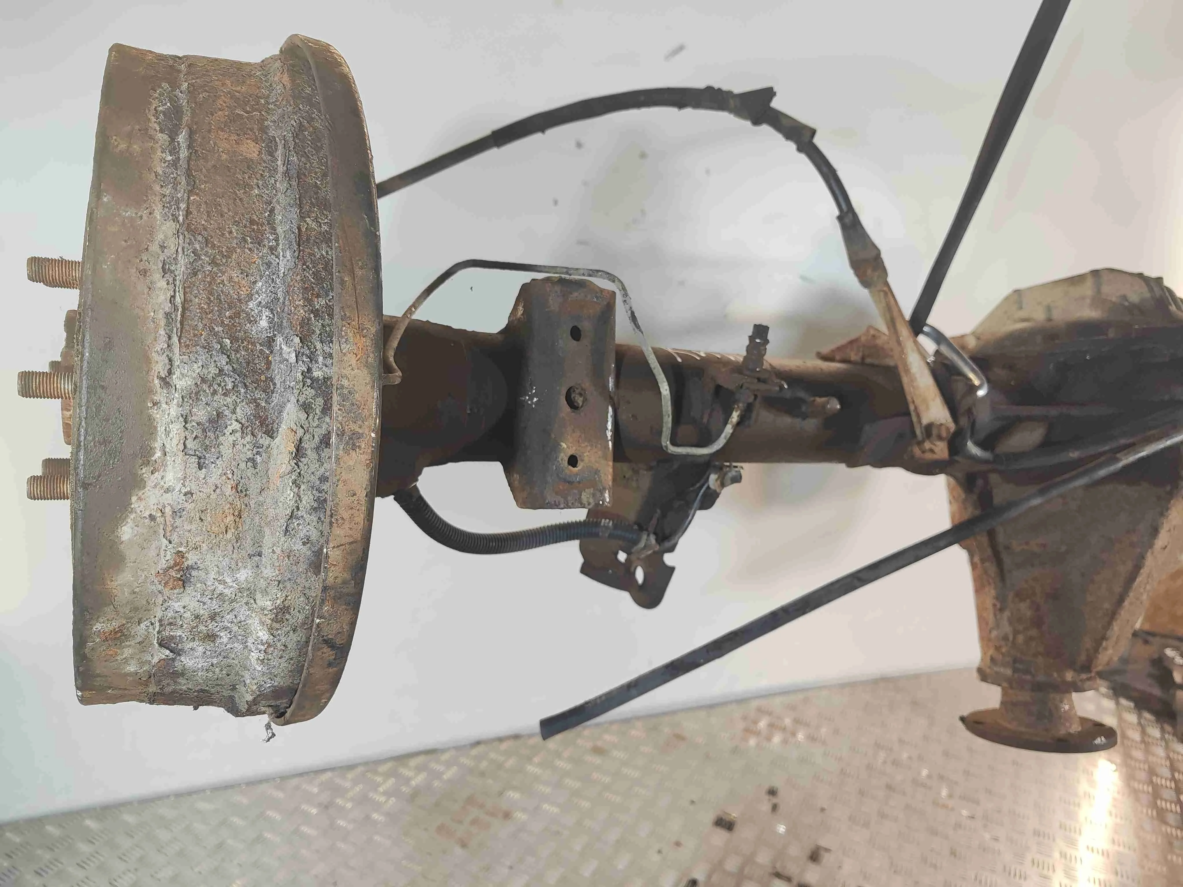 Мост задний Nissan Navara D40 (2005-2010) дизель 2.5 DCI Механика