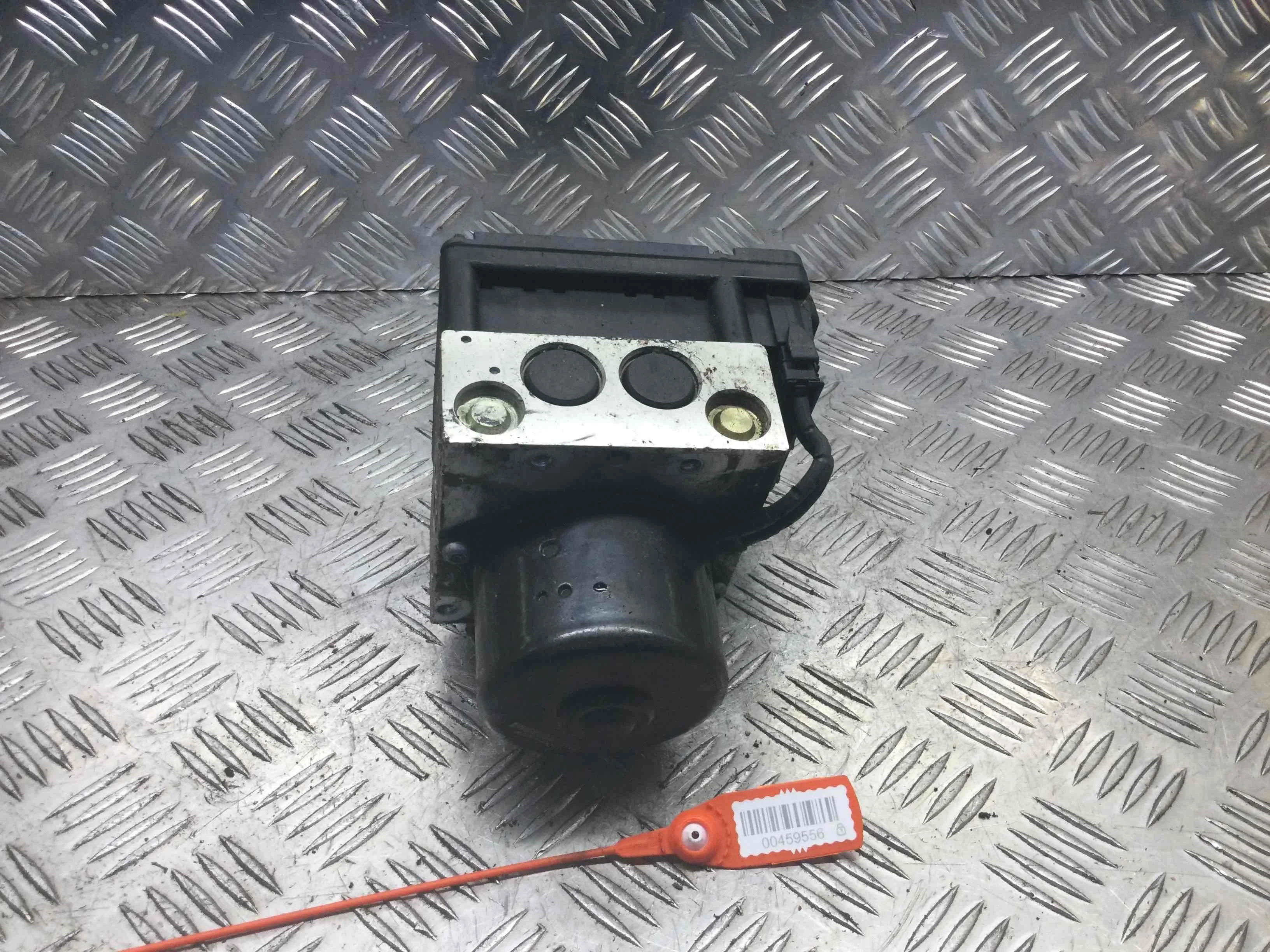 Блок ABS Audi A3 8L (1996-2000) бензин 1.6 i Механика Х/б