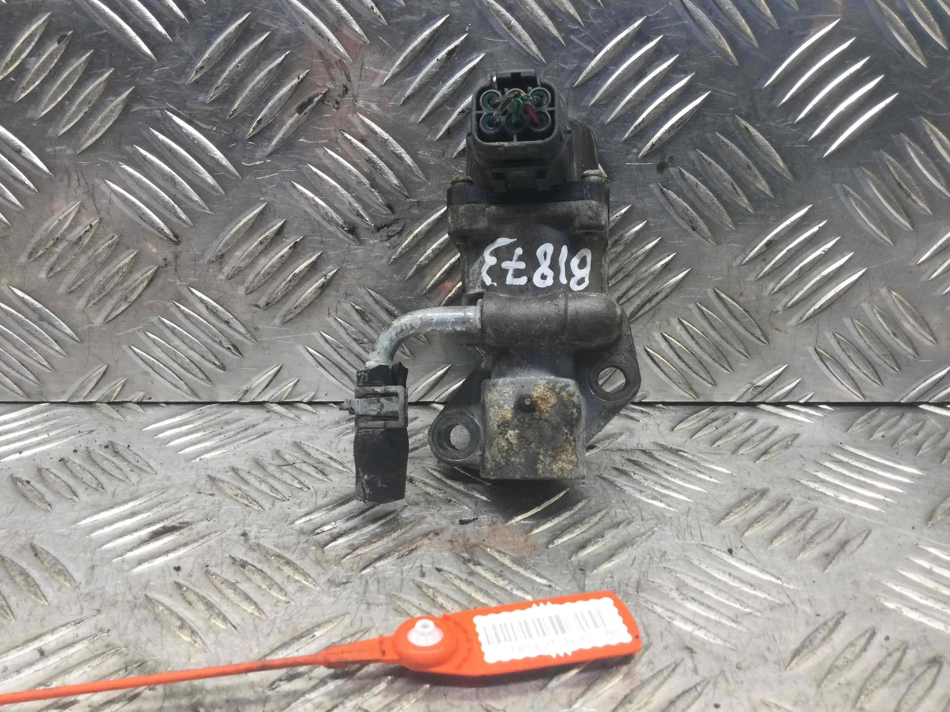 Клапан EGR Ford Focus 1 поколение [рестайлинг] (2001-2005) бензин 1.8 i Механика Х/б