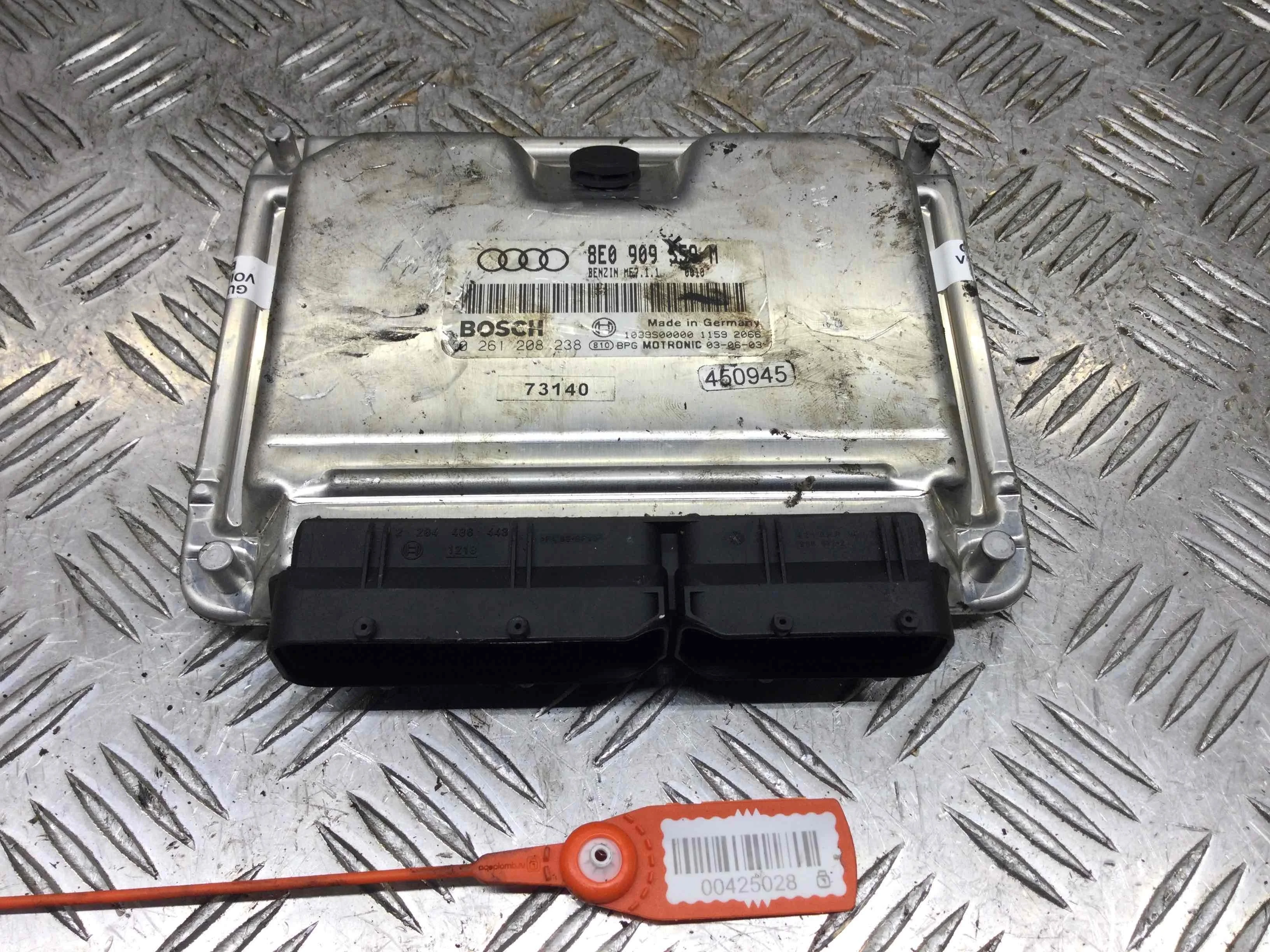 Блок управления двигателем Audi A6 C6/4F (2004-2008) бензин 3.0 i Автомат Седан